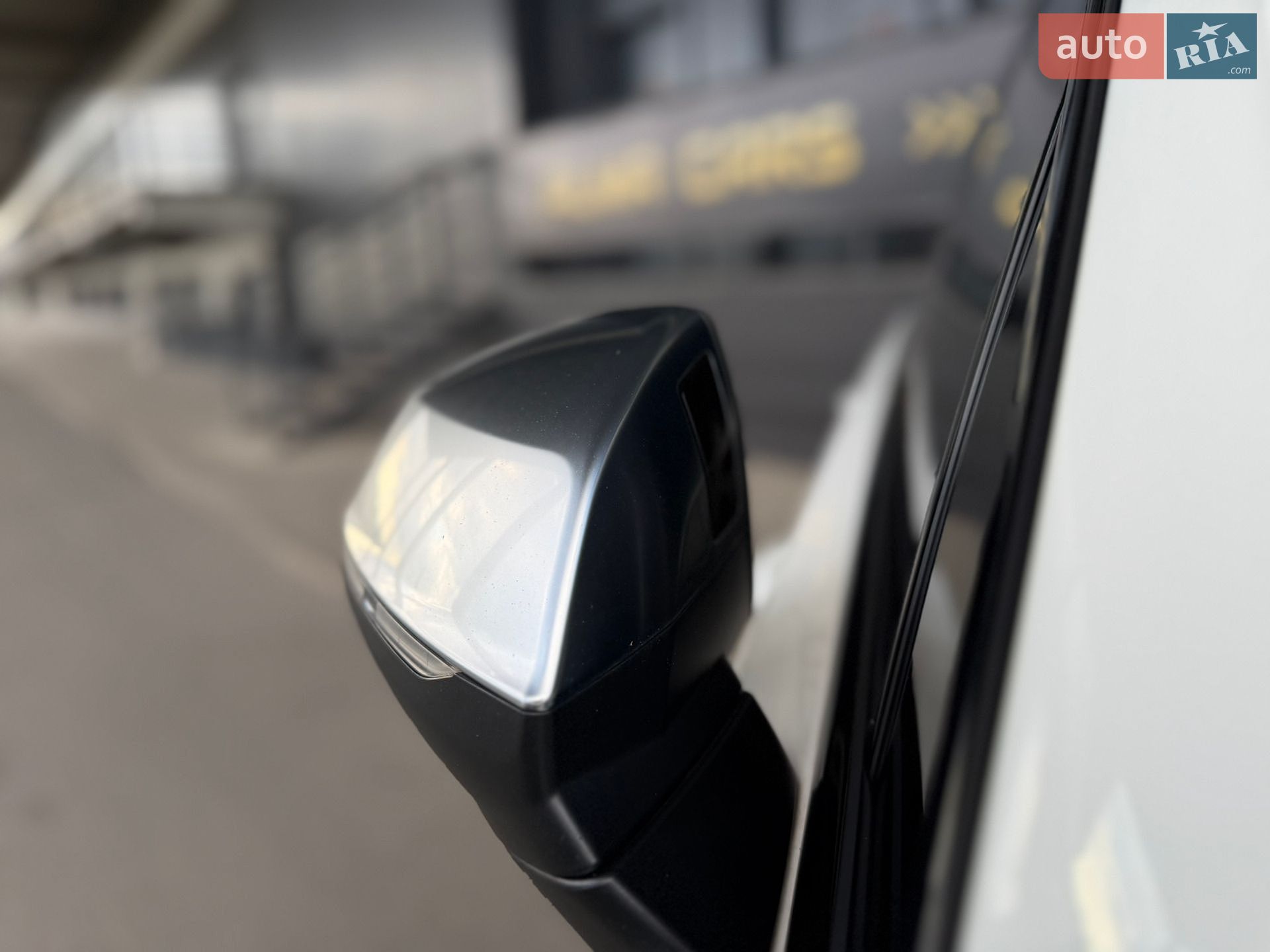 Audi SQ7 2017 VIN WAUZZZ4M5JD014949 фото оголошення 21 з 98