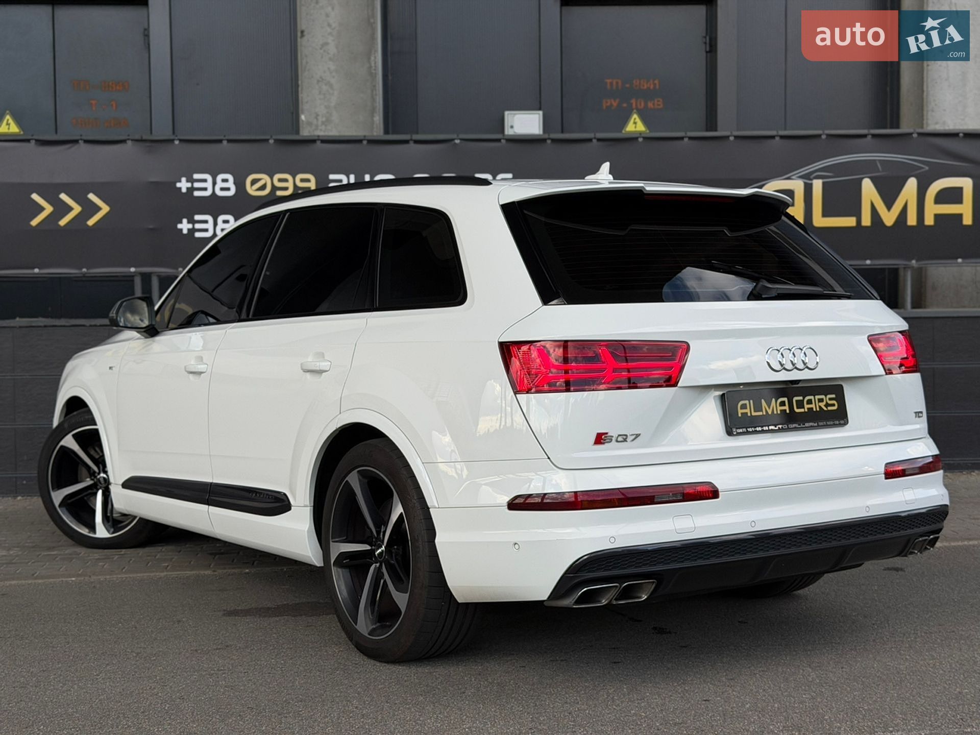 Audi SQ7 2017 VIN WAUZZZ4M5JD014949 фото оголошення 39 з 98