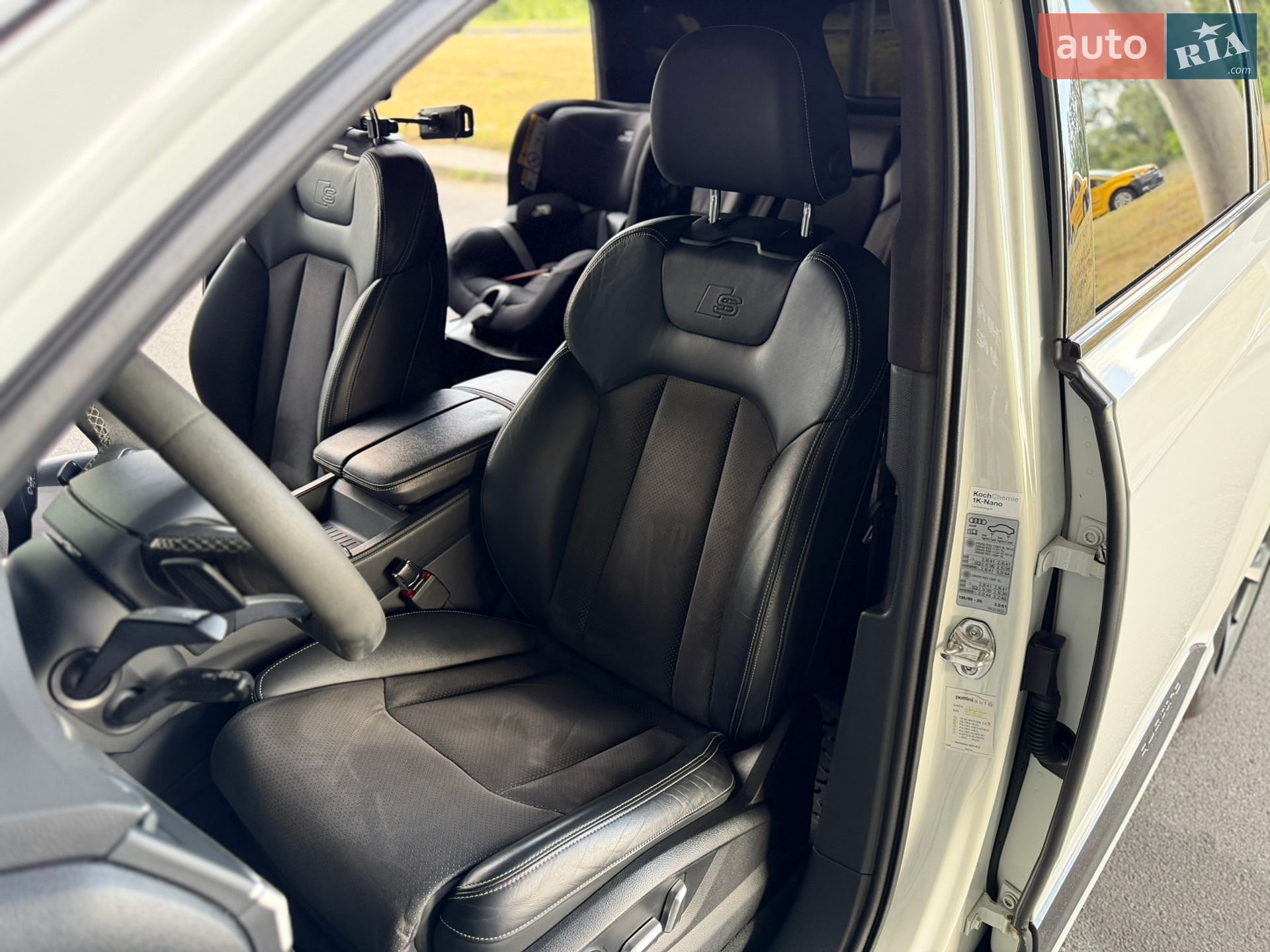 Audi SQ7 2017 VIN WAUZZZ4M5JD014949 фото оголошення 62 з 98