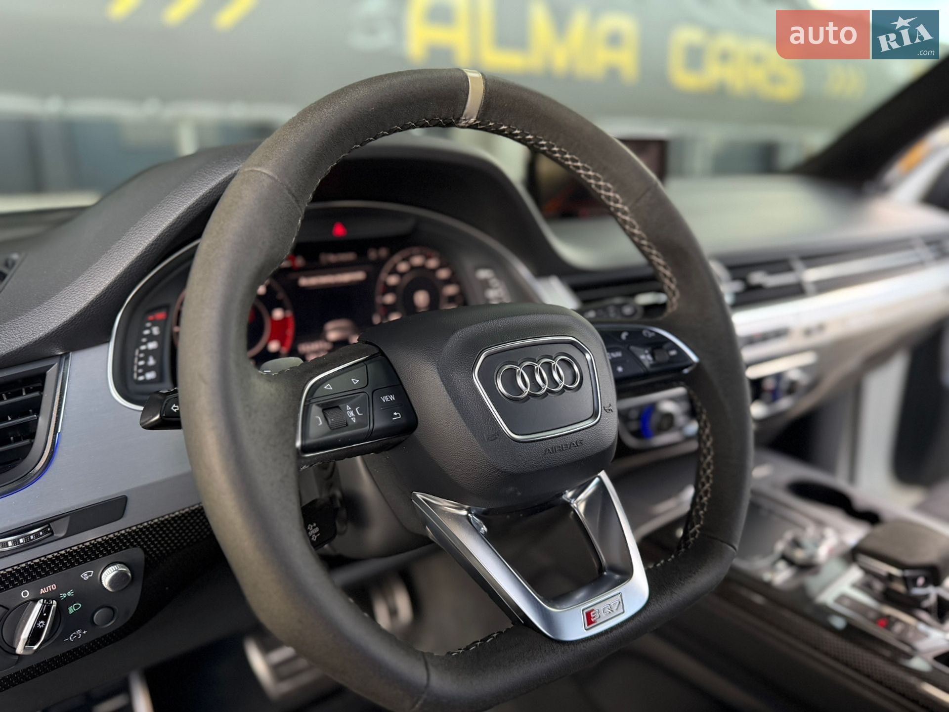 Audi SQ7 2017 VIN WAUZZZ4M5JD014949 фото оголошення 64 з 98