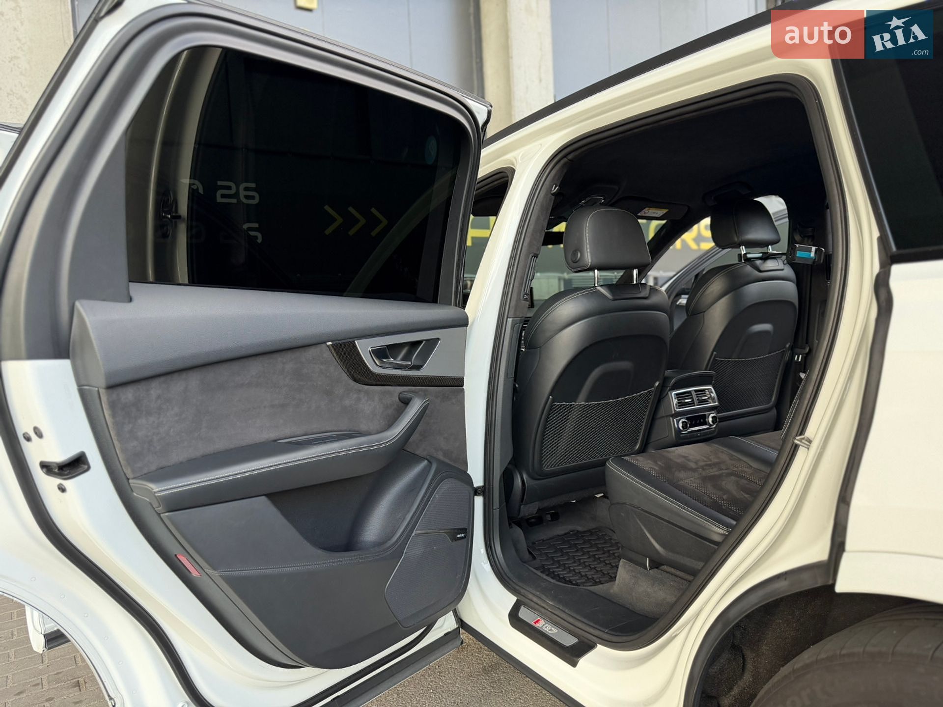 Audi SQ7 2017 VIN WAUZZZ4M5JD014949 фото оголошення 72 з 98