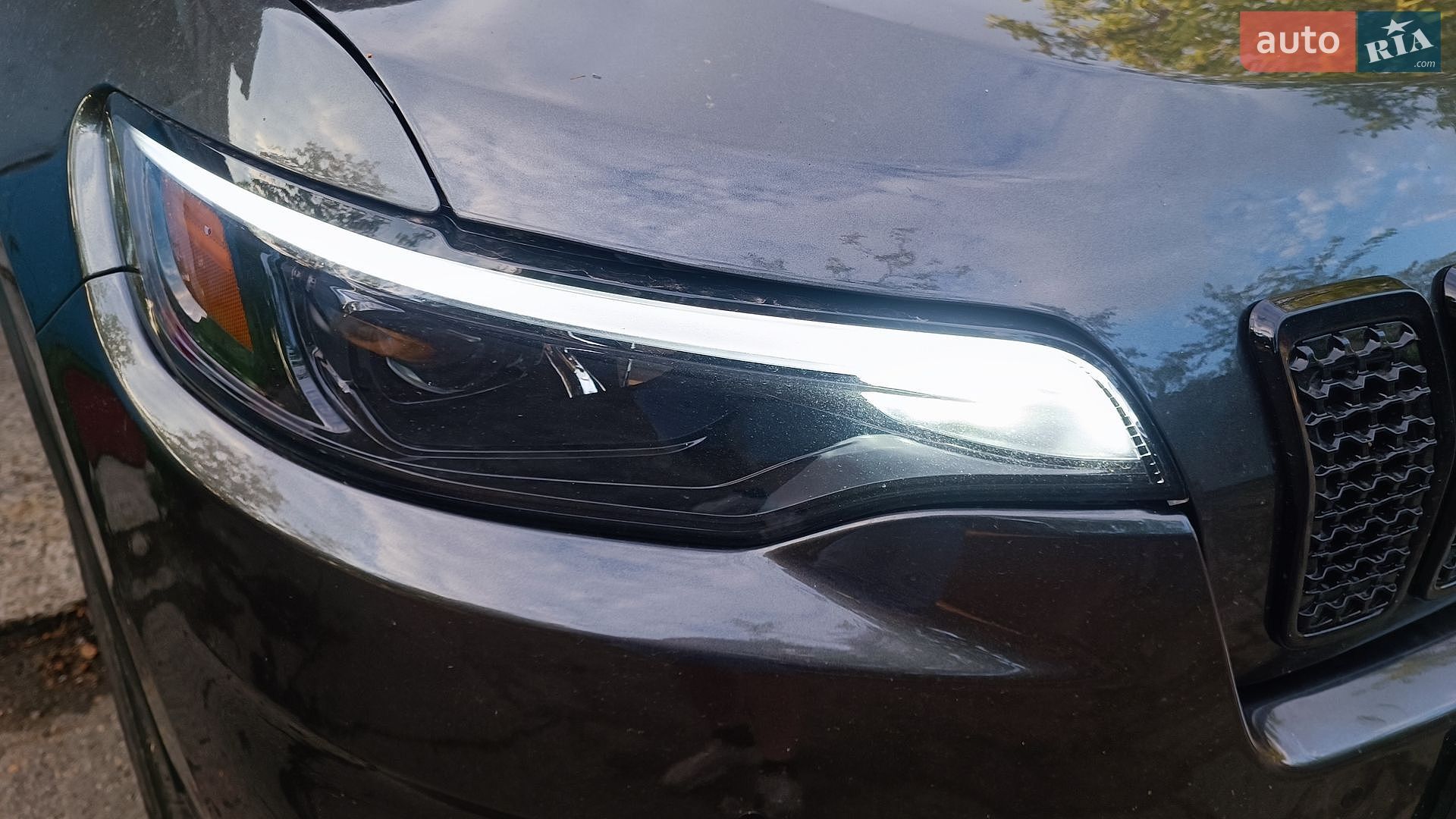 Jeep Cherokee 2022 VIN 1C4PJMMB4PD103987 фото оголошення 40 з 47
