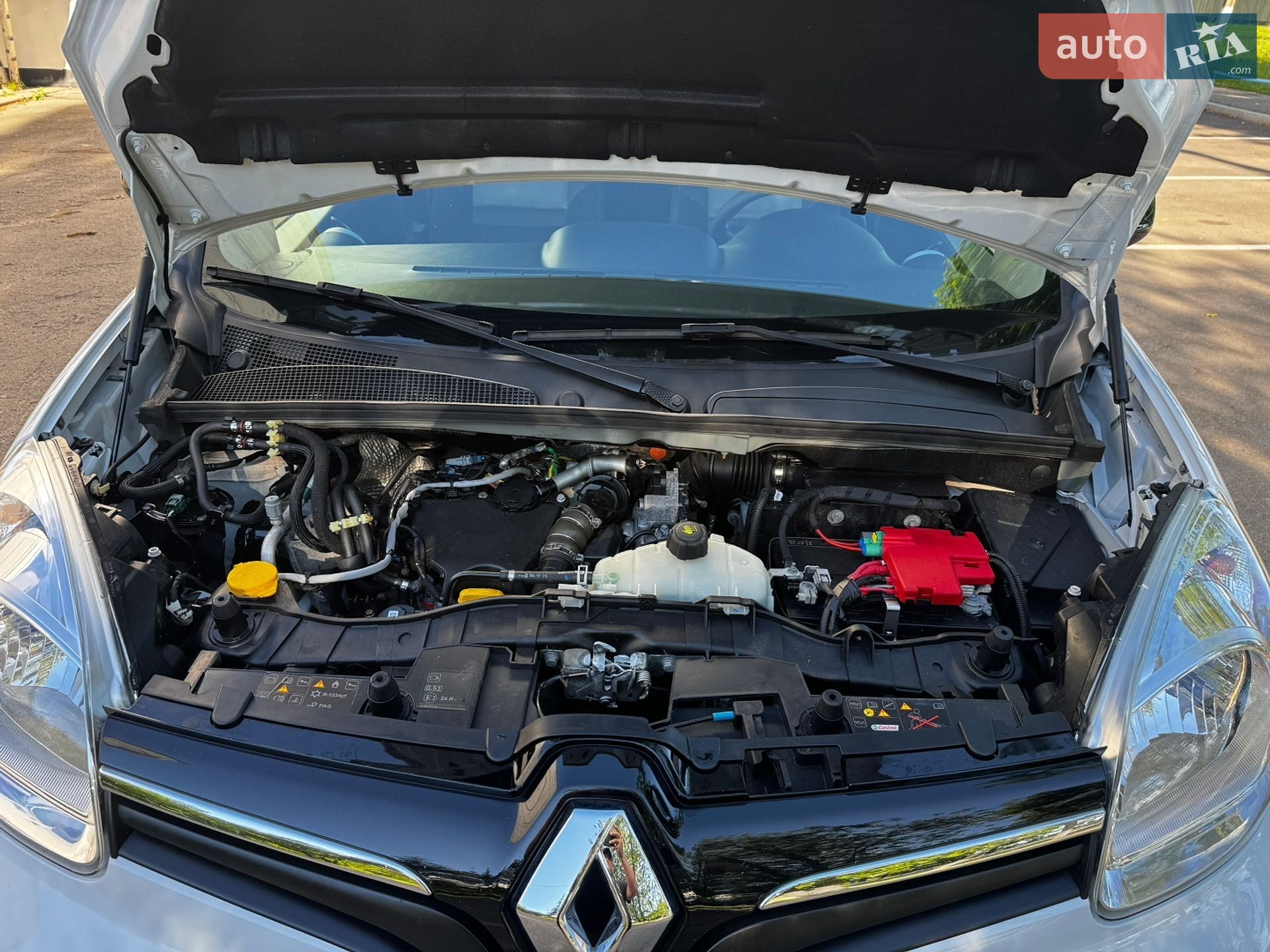 Renault Kangoo 2020 VIN VF1WK000765902143 фото оголошення 4 з 17