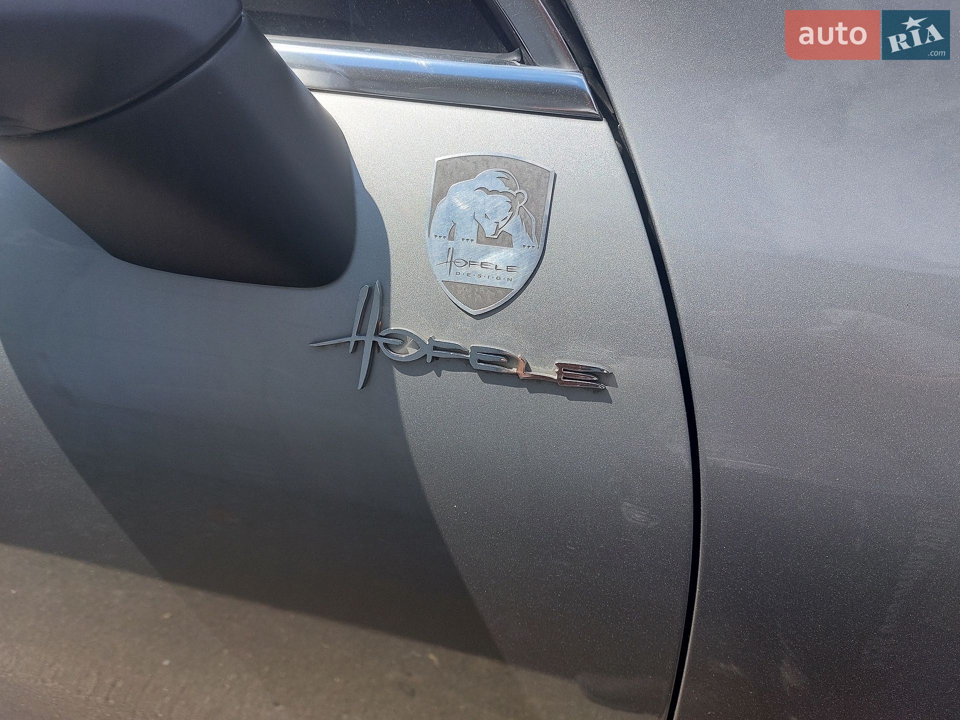 Volkswagen Touareg 2011 VIN WVGFG9BP1BD003808 фото оголошення 5 з 32