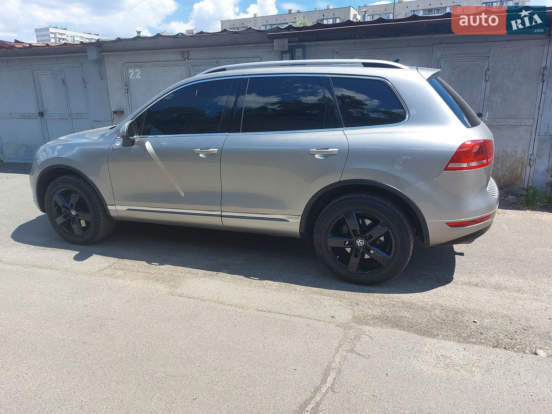 Volkswagen Touareg 2011 VIN WVGFG9BP1BD003808 фото оголошення 12 з 32