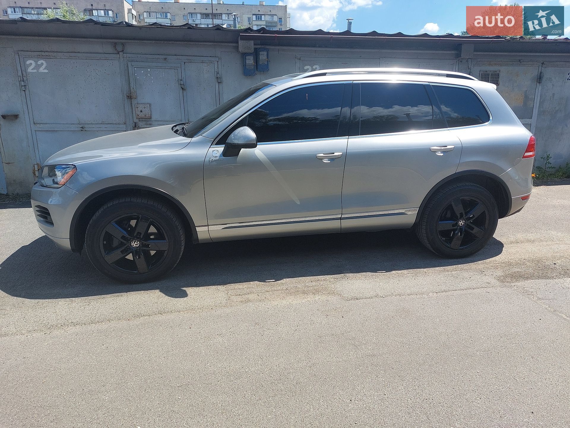 Volkswagen Touareg 2011 VIN WVGFG9BP1BD003808 фото оголошення 13 з 32
