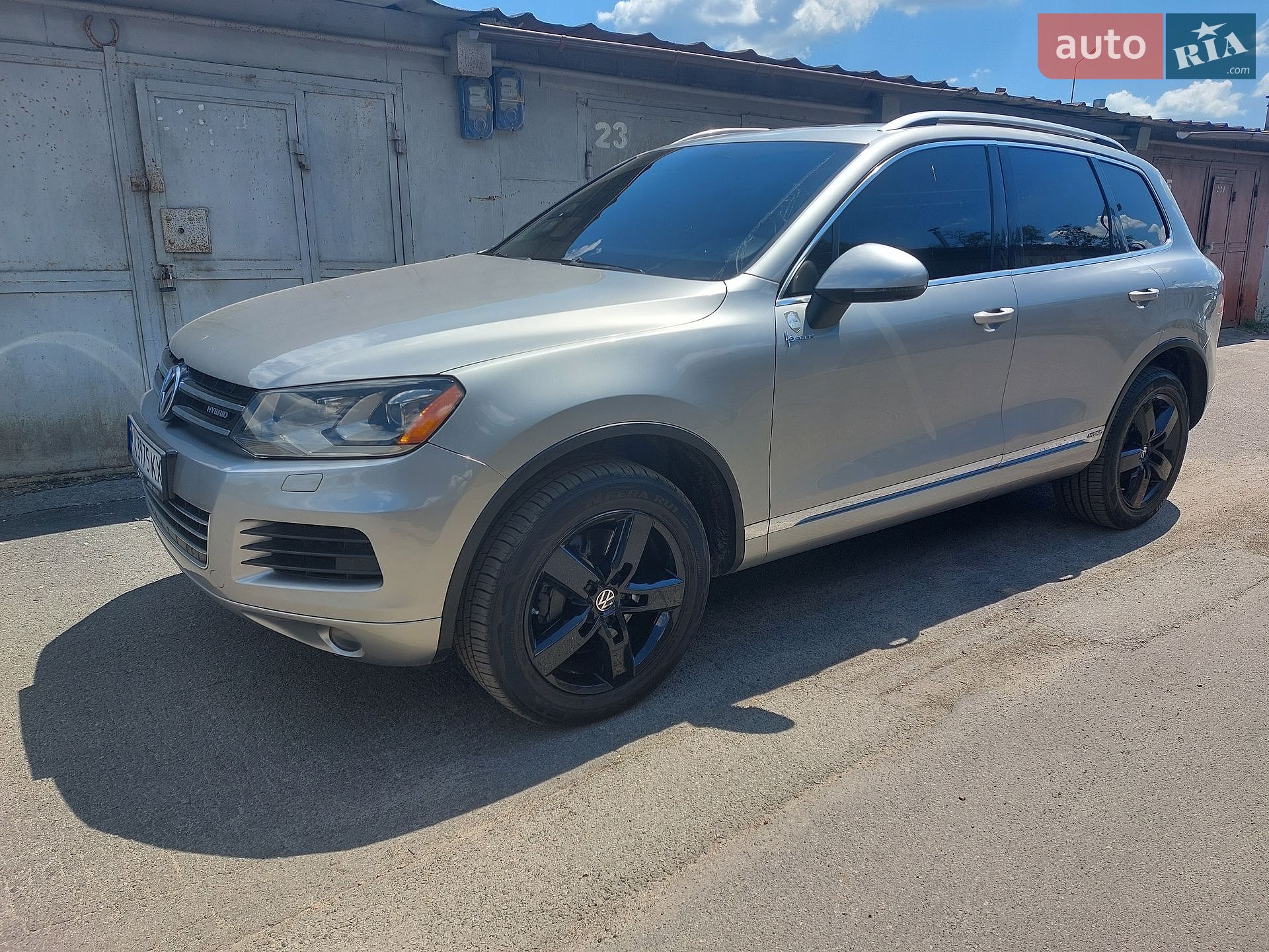Volkswagen Touareg 2011 VIN WVGFG9BP1BD003808 фото оголошення 14 з 32