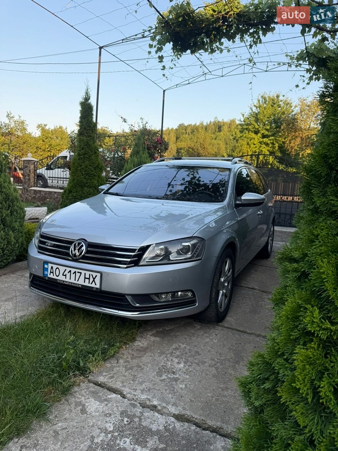 Volkswagen Passat 2010 VIN WVWZZZ3CZBE321259 фото оголошення 3 з 14