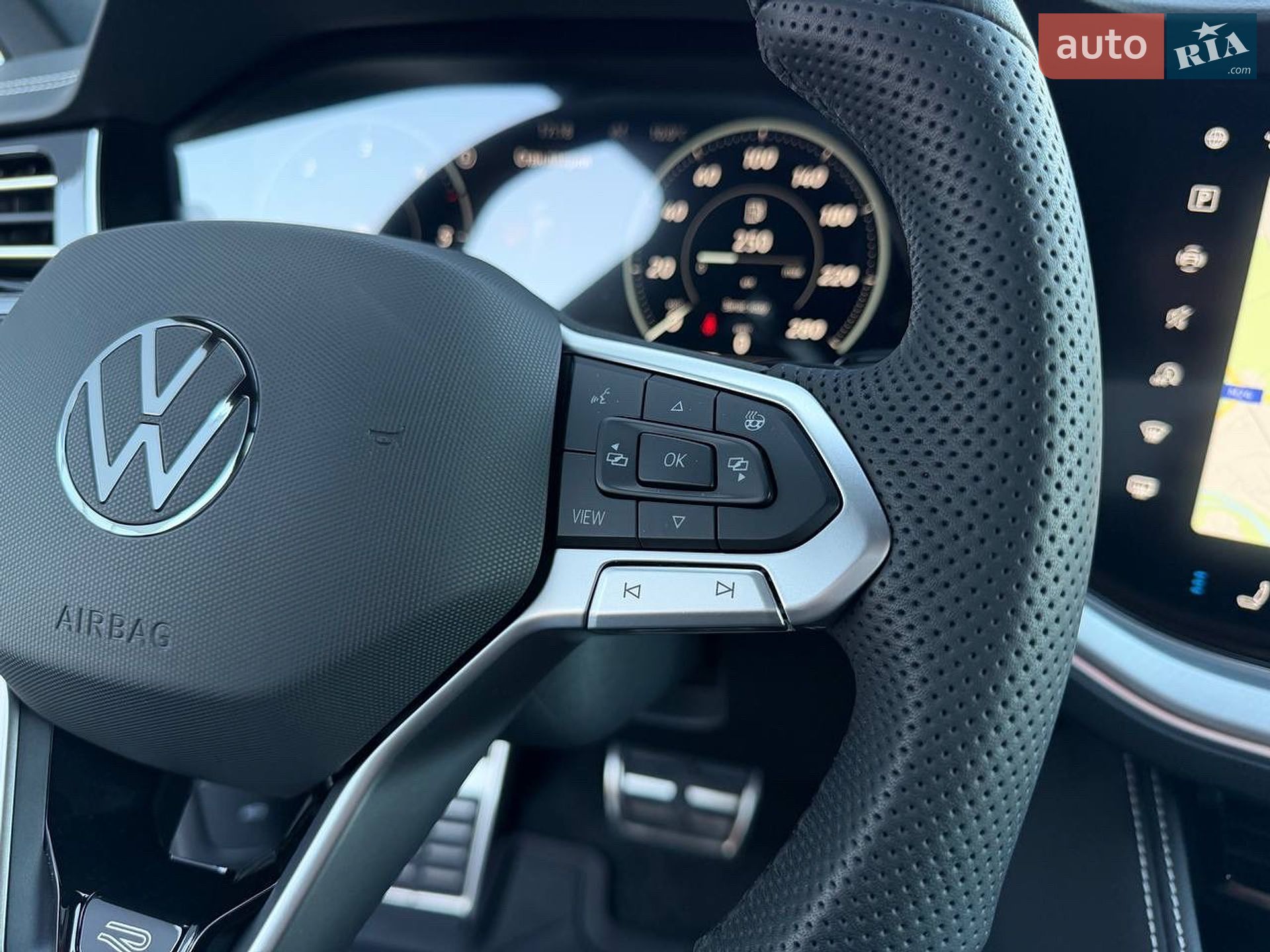 Volkswagen Touareg 2025 VIN WVGZZZCR1SD008191 фото оголошення 20 з 45