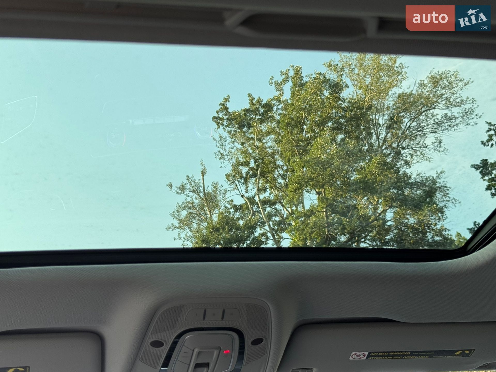 Audi A4 2016 VIN WAUBNAF47HN005962 фото оголошення 18 з 32