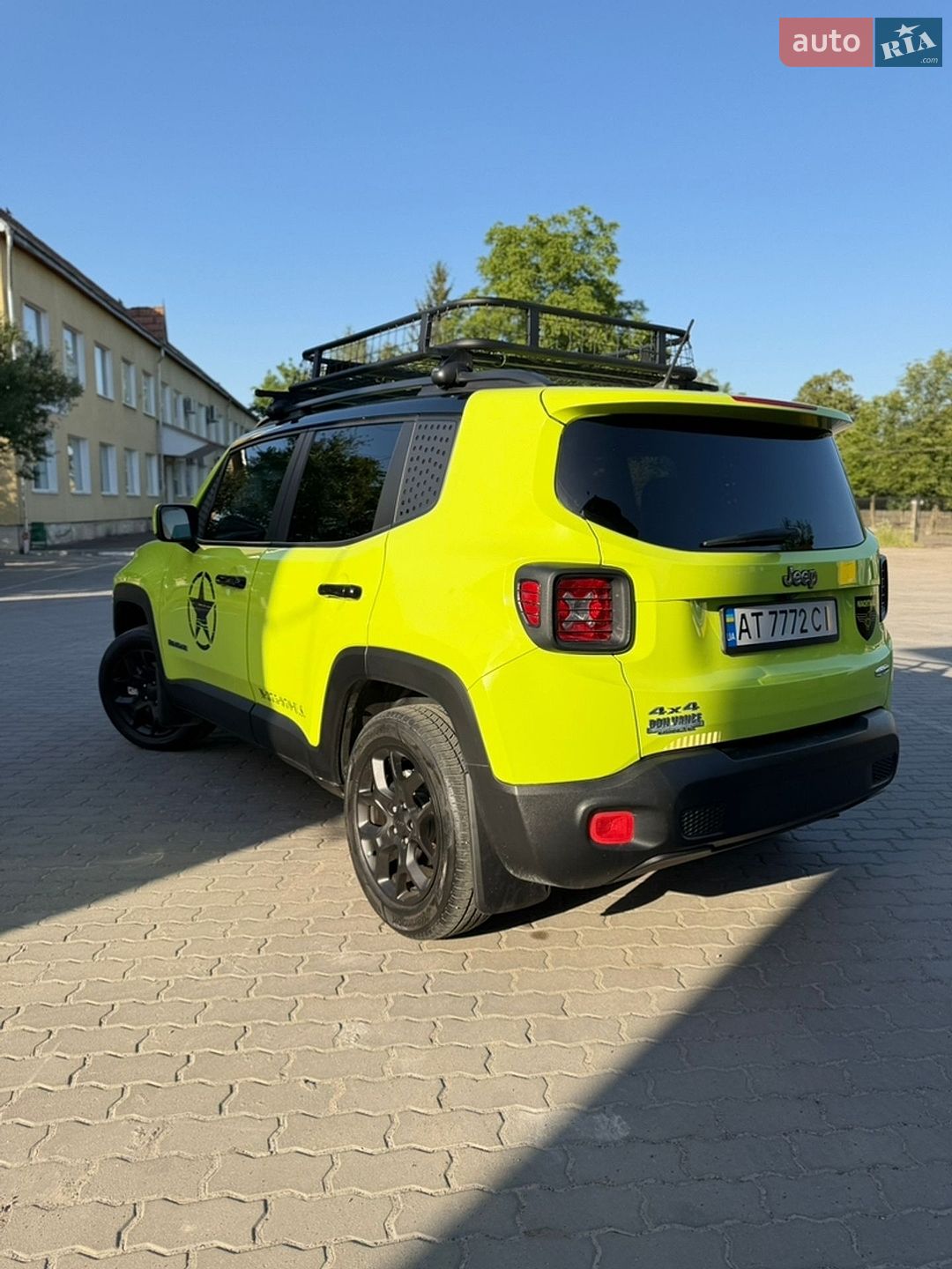 Jeep Renegade 2017 VIN ZACCJBBB3HPG32761 фото оголошення 11 з 15