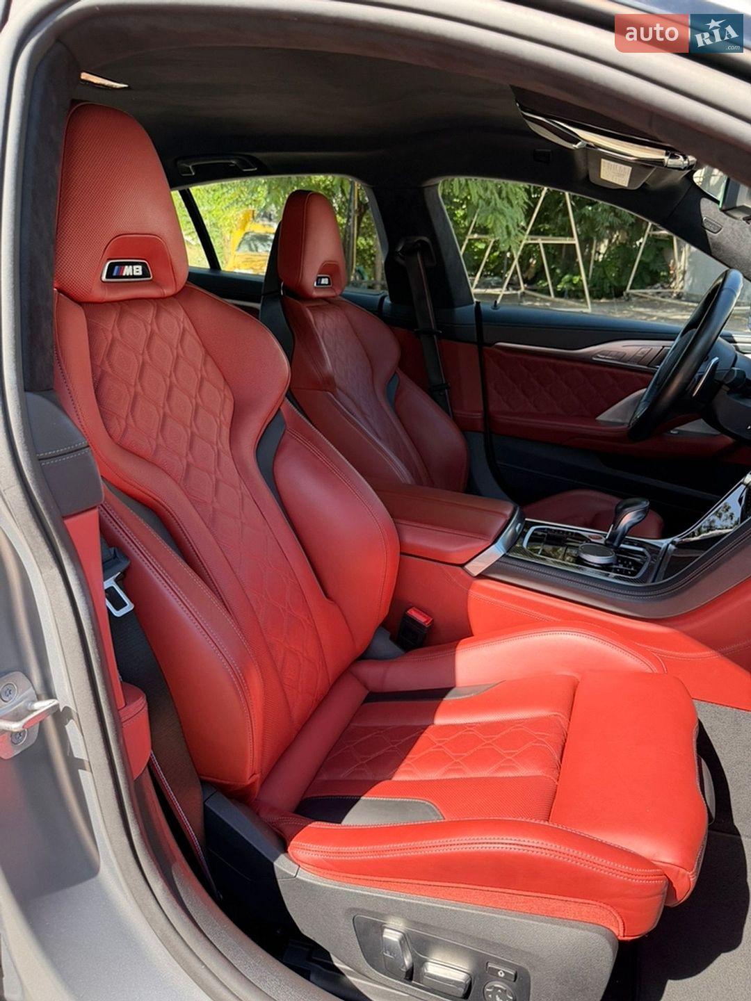 BMW M8 2023 VIN WBSGV0C00RCN33580 фото оголошення 12 з 58
