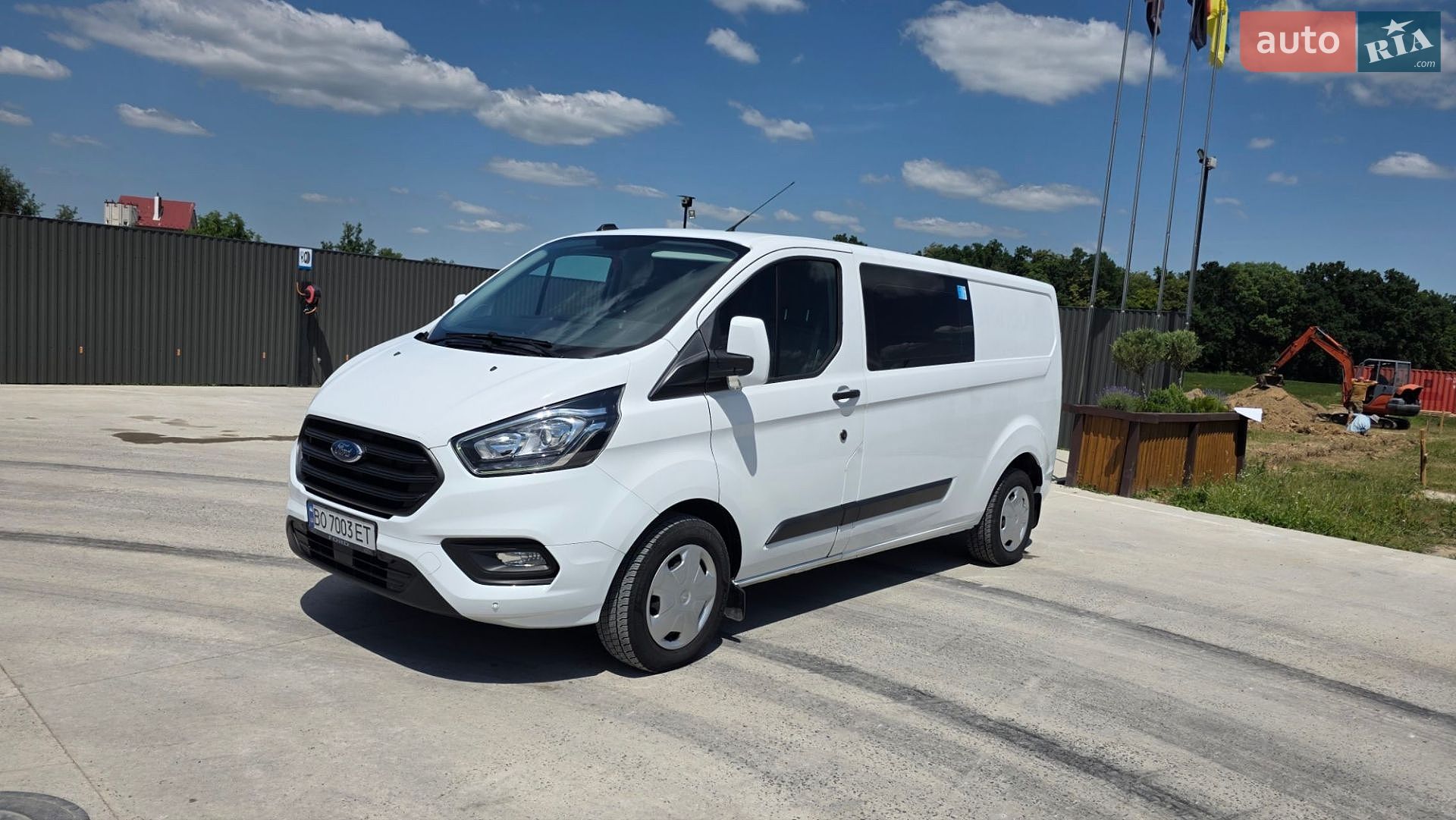 Ford Transit Custom 2020 VIN WF0YXXTTGYKS28128 фото оголошення 3 з 15