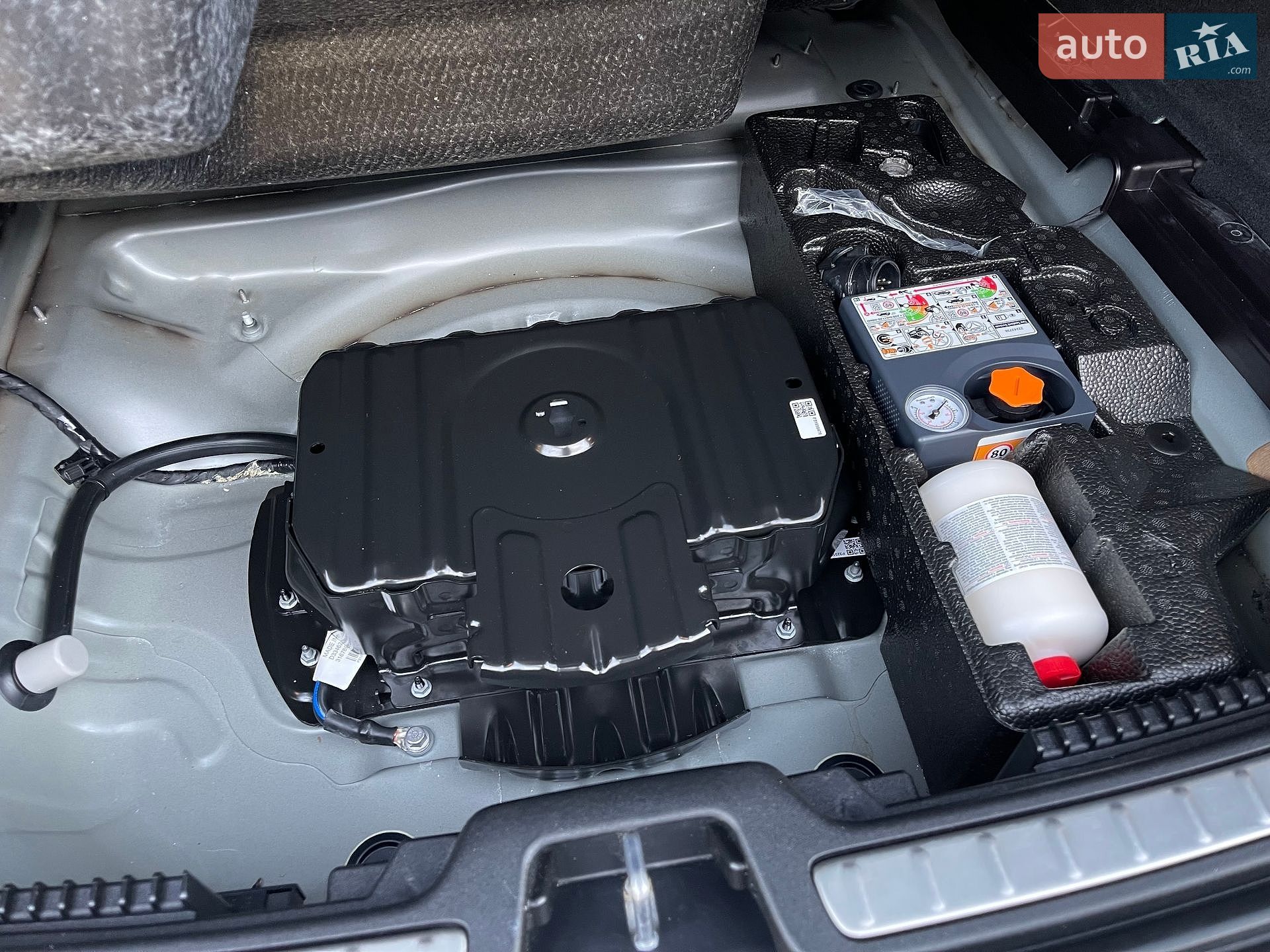Volvo V60 Cross Country 2020 VIN YV1ZZK5VCM1072596 фото оголошення 81 з 87
