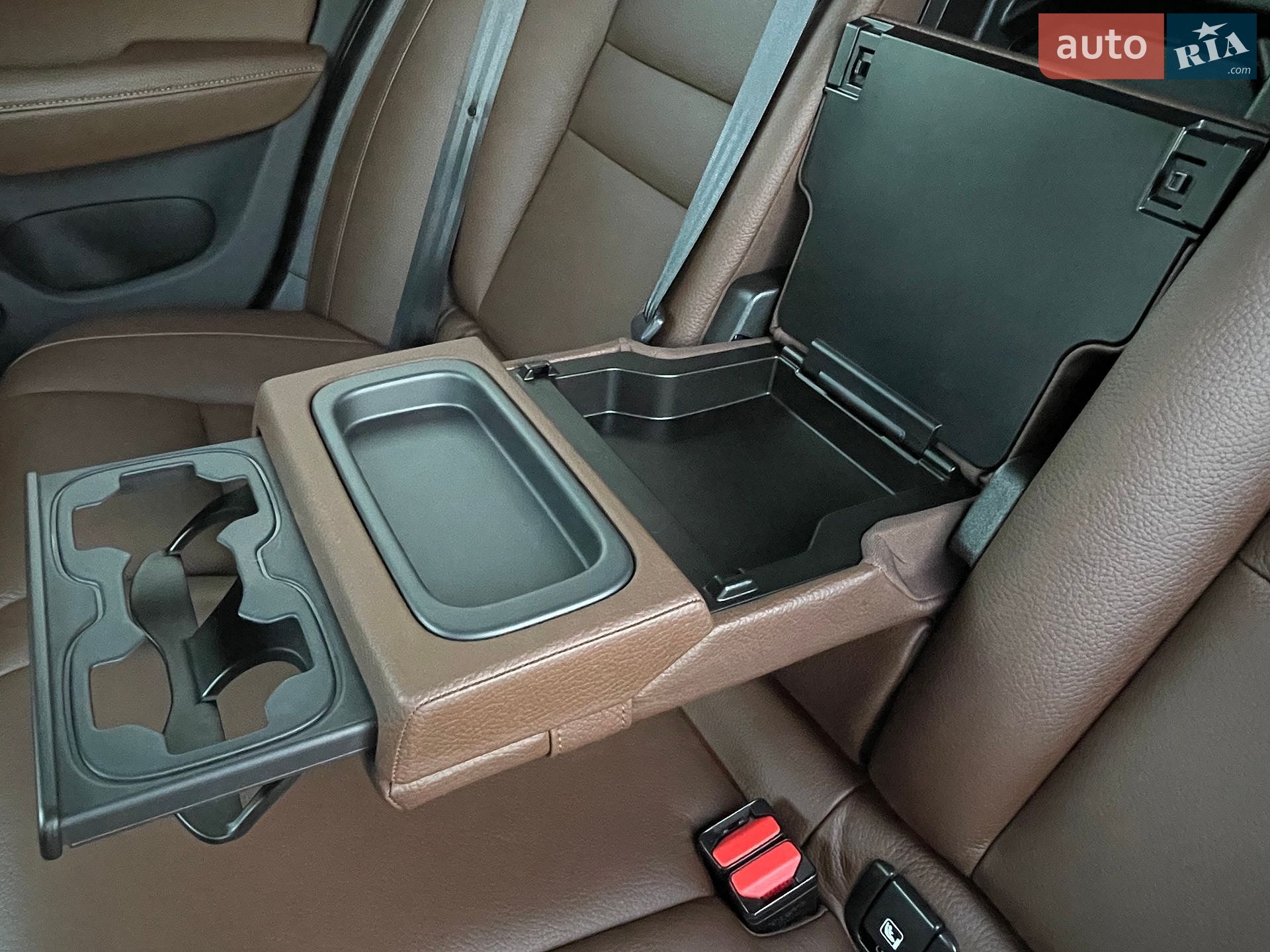 Volvo V60 Cross Country 2020 VIN YV1ZZK5VCM1072596 фото оголошення 76 з 87