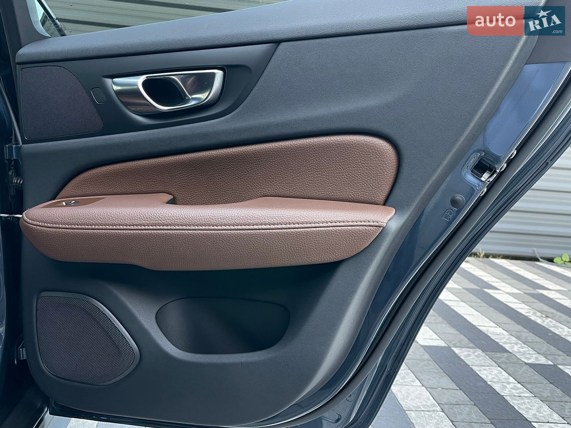 Volvo V60 Cross Country 2020 VIN YV1ZZK5VCM1072596 фото оголошення 70 з 87