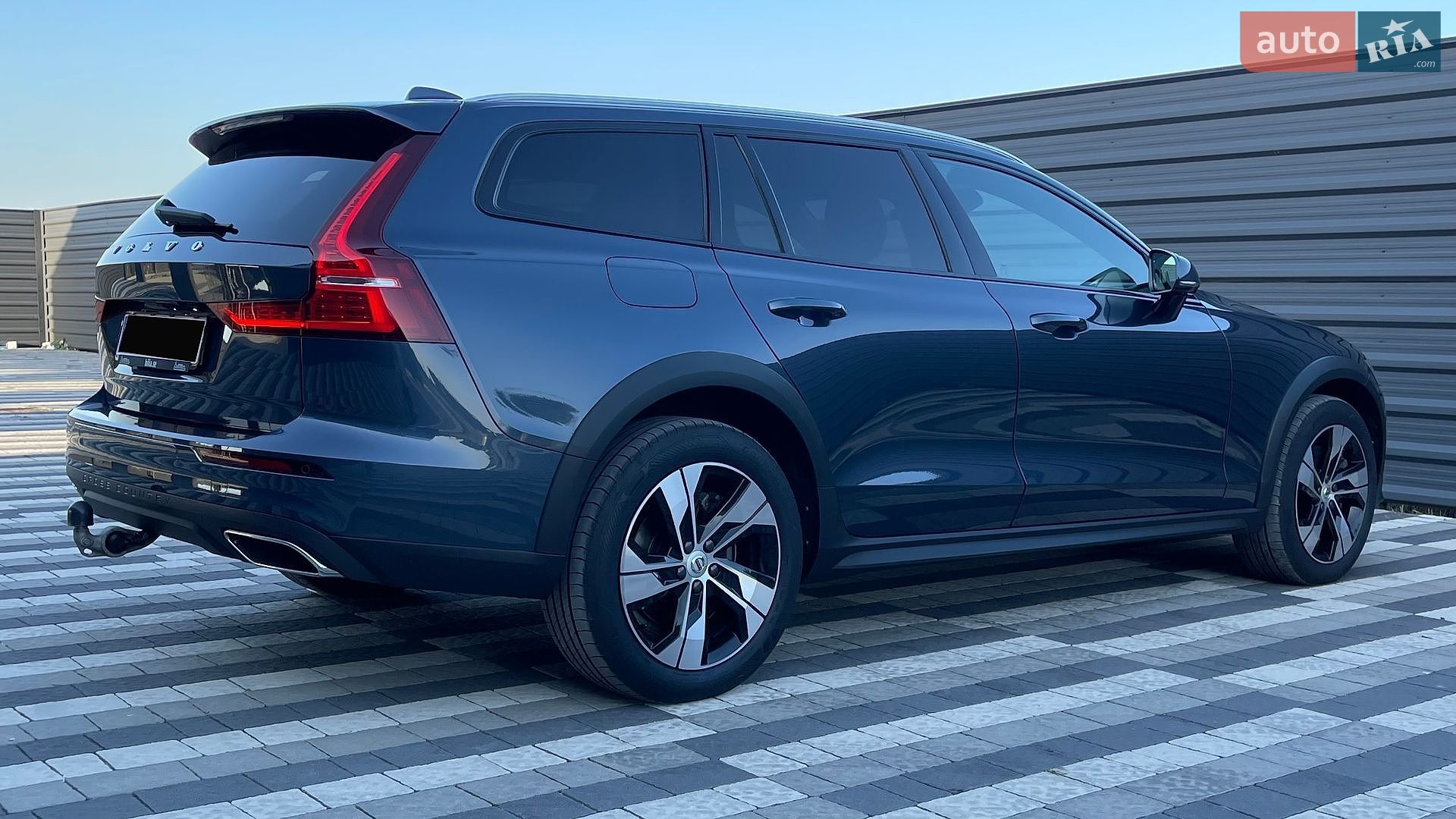 Volvo V60 Cross Country 2020 VIN YV1ZZK5VCM1072596 фото оголошення 20 з 87