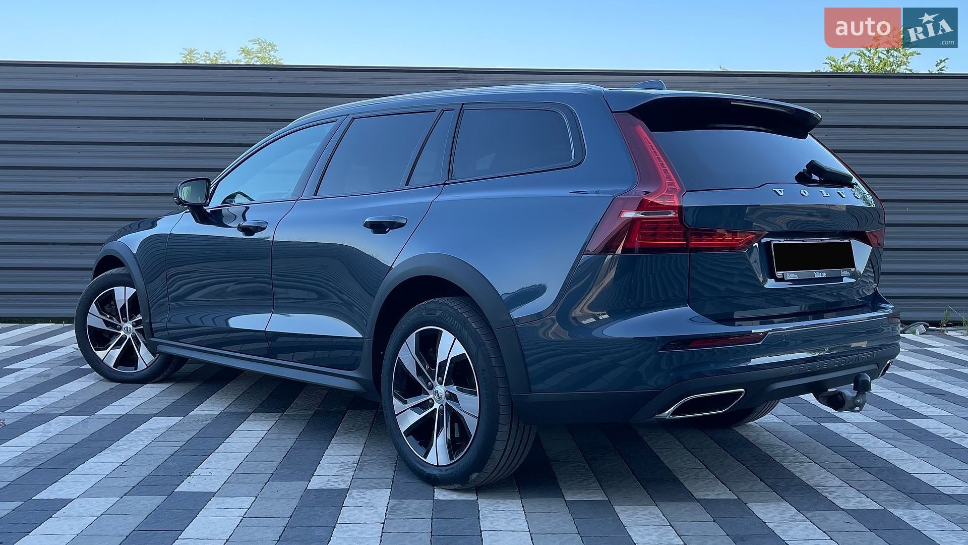 Volvo V60 Cross Country 2020 VIN YV1ZZK5VCM1072596 фото оголошення 13 з 87