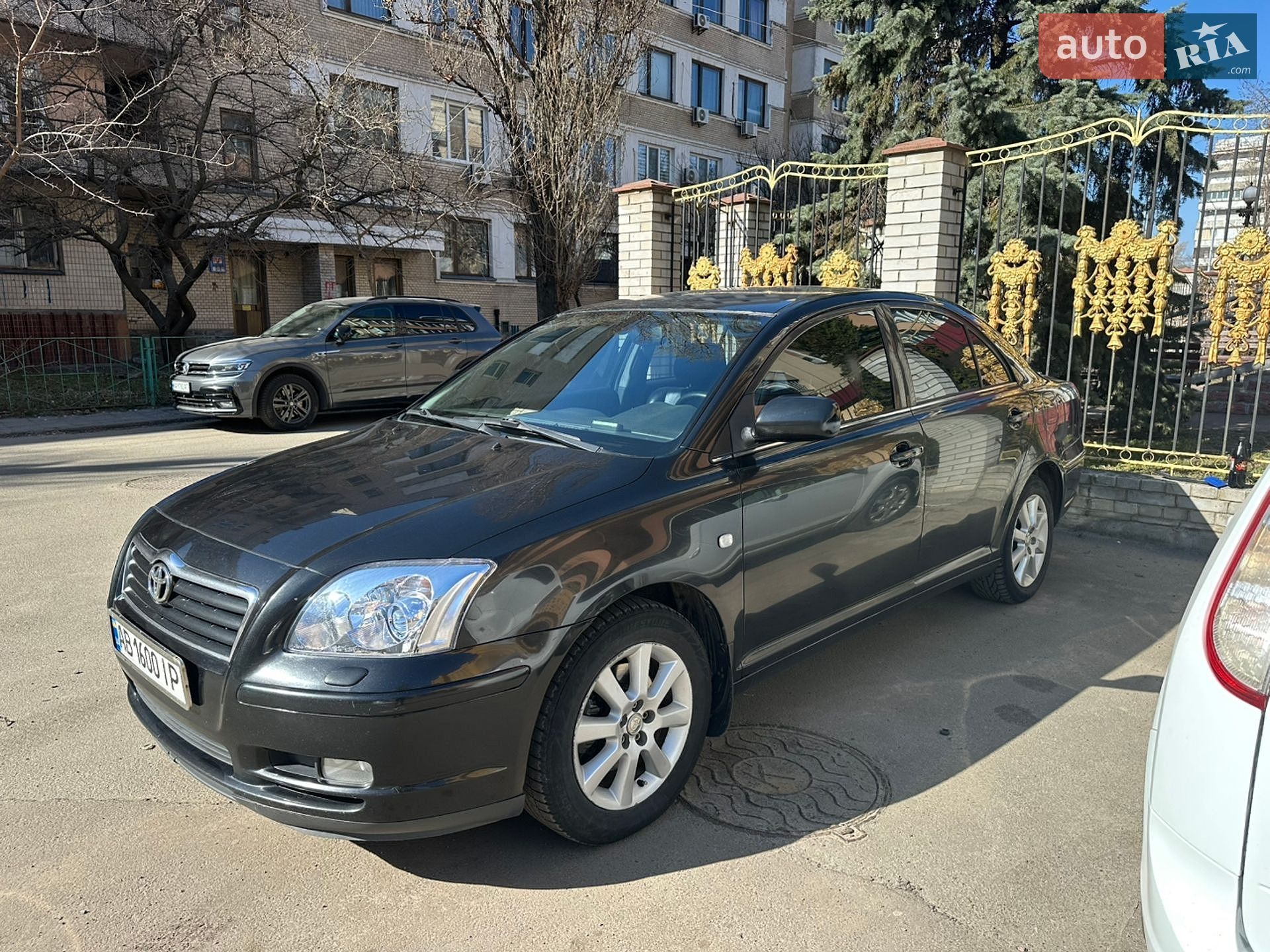 Toyota Avensis 2004 VIN SB1BJ56L70E029510 фото оголошення 2 з 17