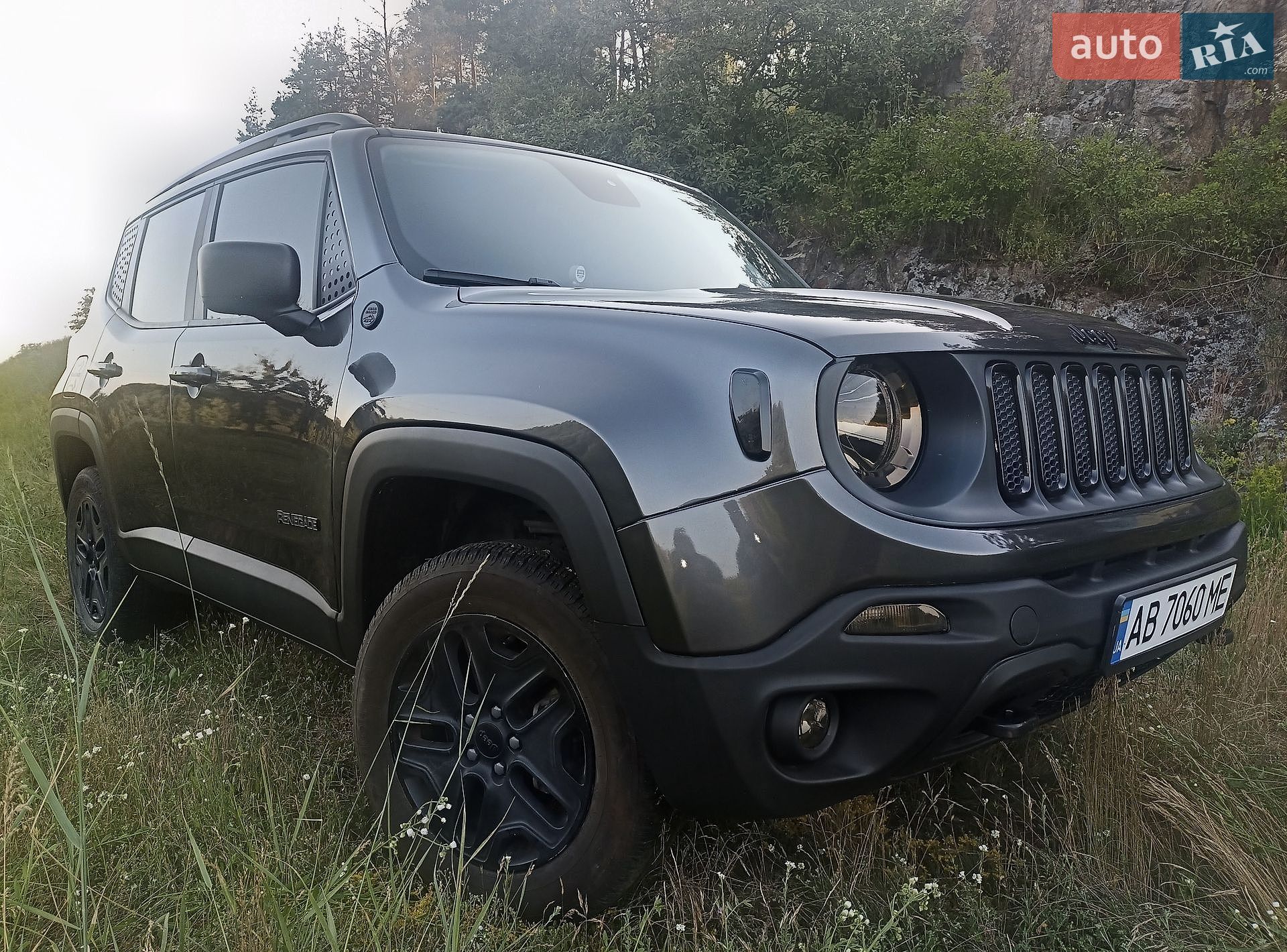 Jeep Renegade 2018 VIN ZACCJBAB5JPH80708 фото оголошення 4 з 31