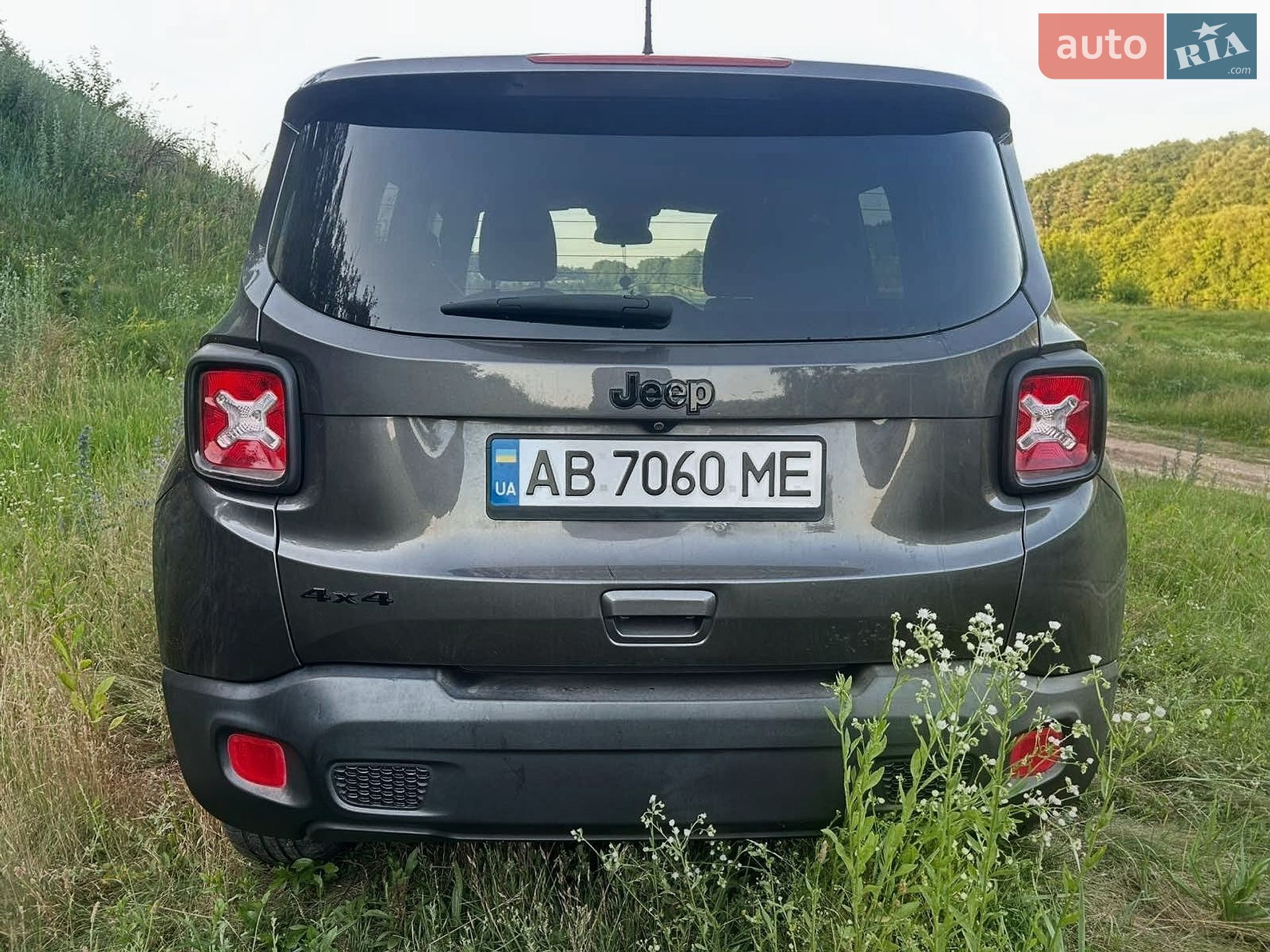 Jeep Renegade 2018 VIN ZACCJBAB5JPH80708 фото оголошення 13 з 31