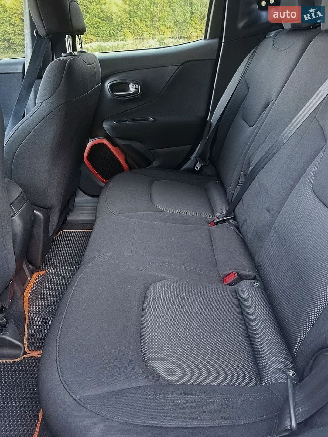 Jeep Renegade 2018 VIN ZACCJBAB5JPH80708 фото оголошення 27 з 31