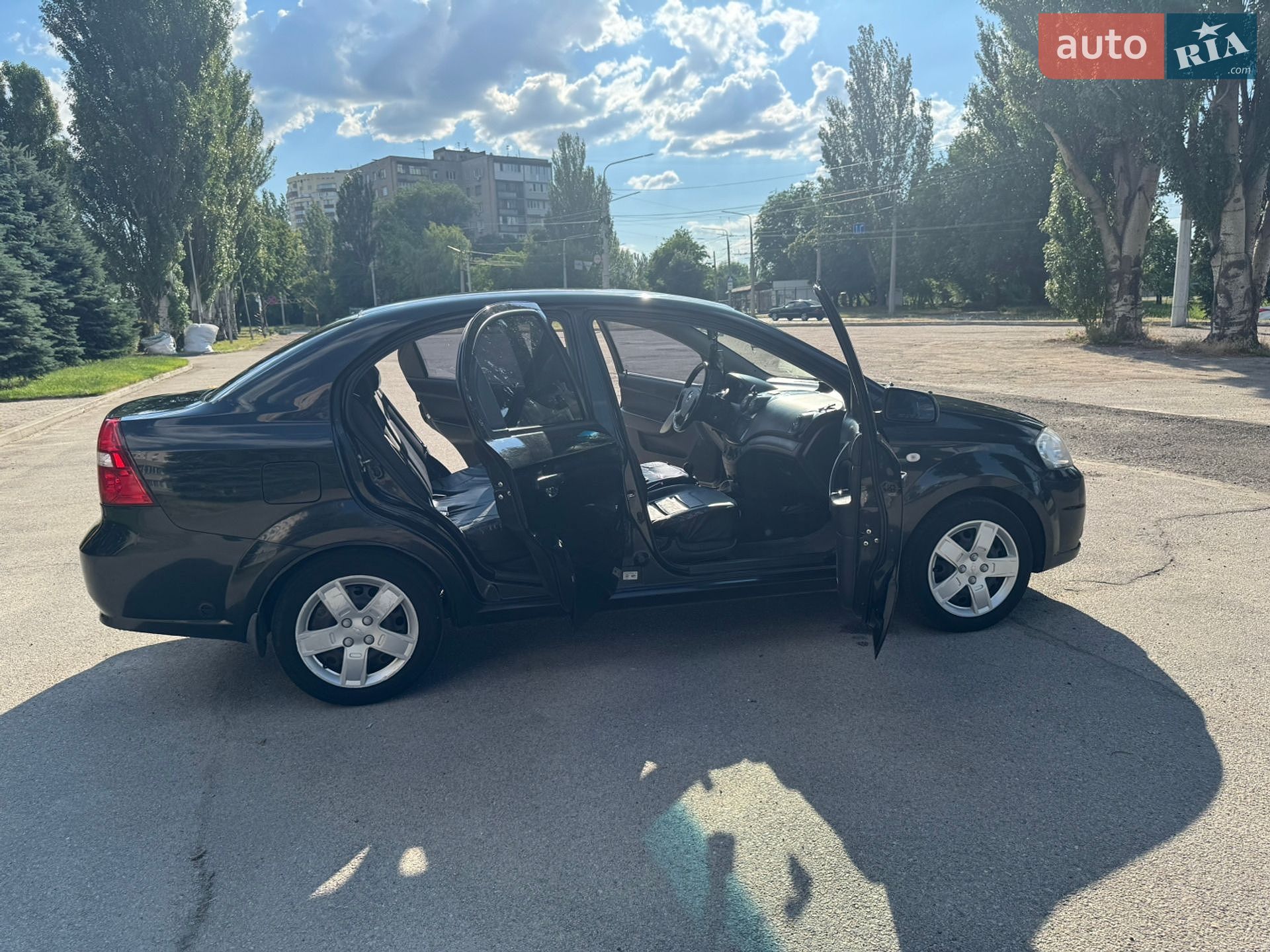Chevrolet Aveo 2008 VIN Y6DSF69YE8W004268 фото оголошення 2 з 32