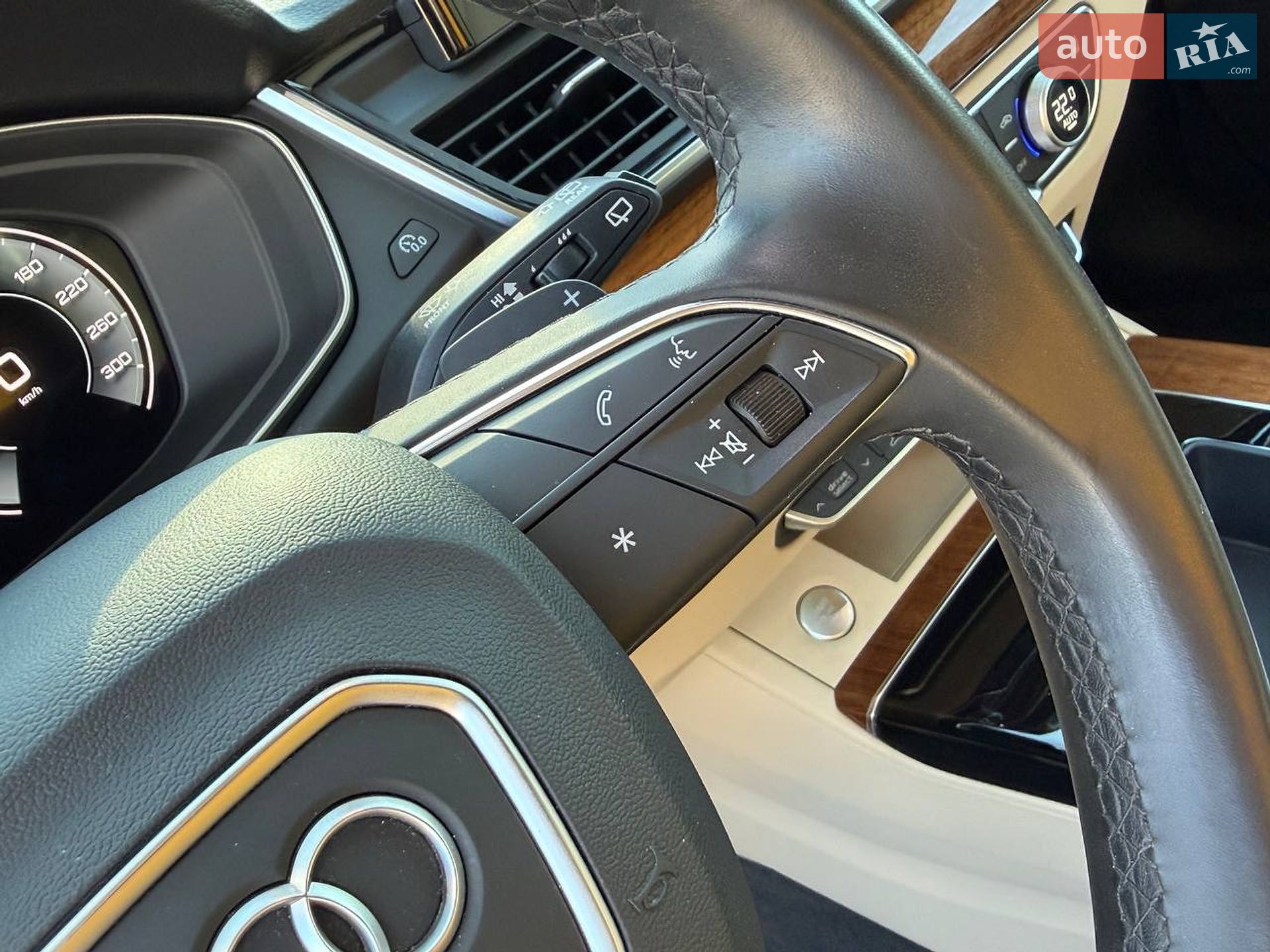 AUDI Q5 2023 VIN WA1G2AFY0P2088486 фото оголошення 19 з 41