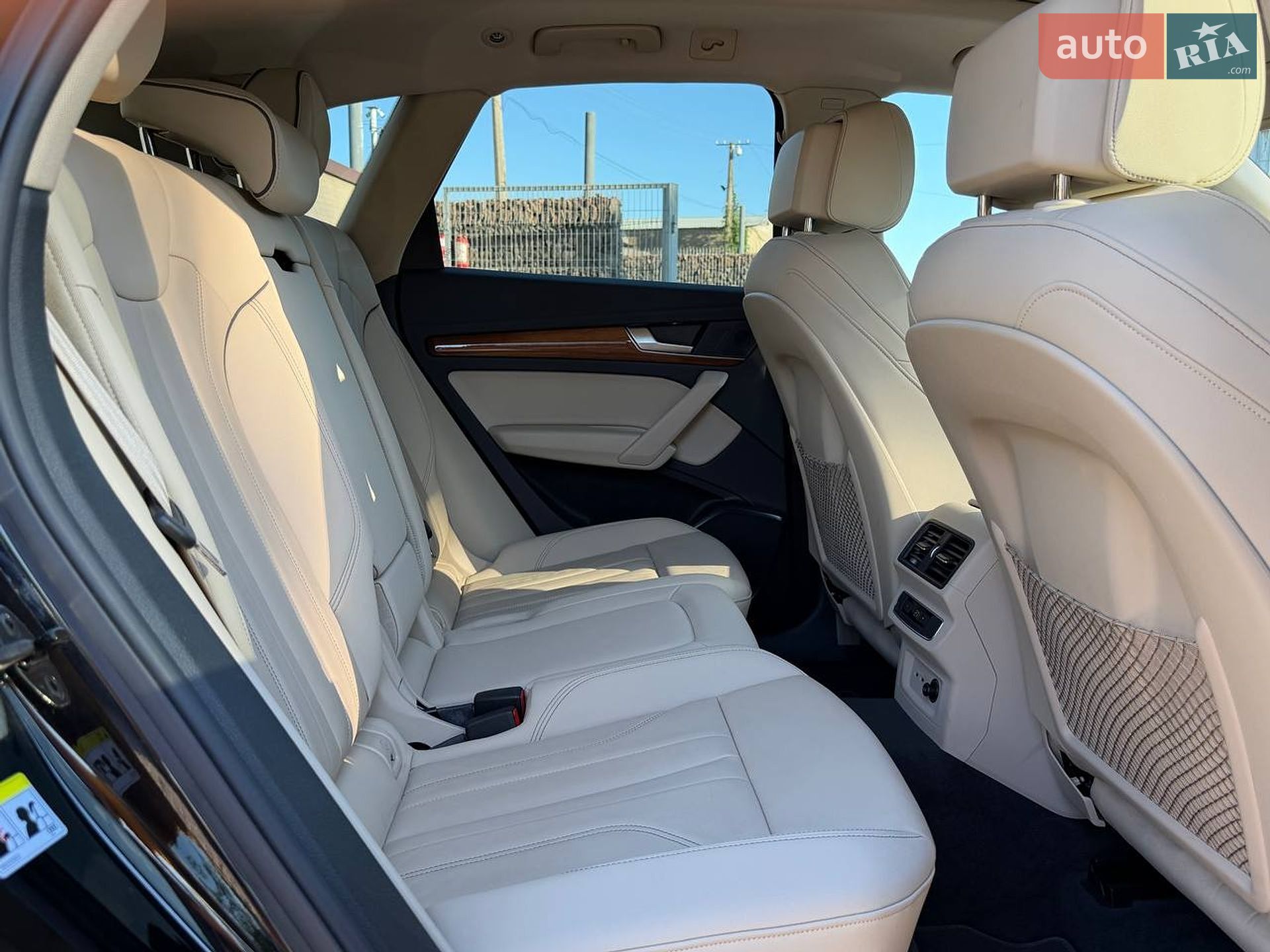 AUDI Q5 2023 VIN WA1G2AFY0P2088486 фото оголошення 33 з 41