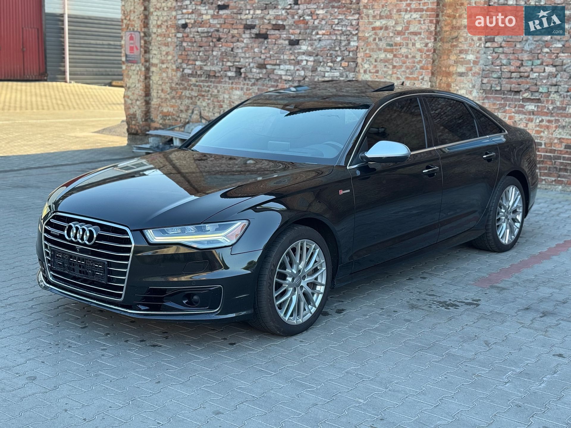 Audi A6 2016 VIN WAUHGAFC6GN084812 фото оголошення 4 з 34