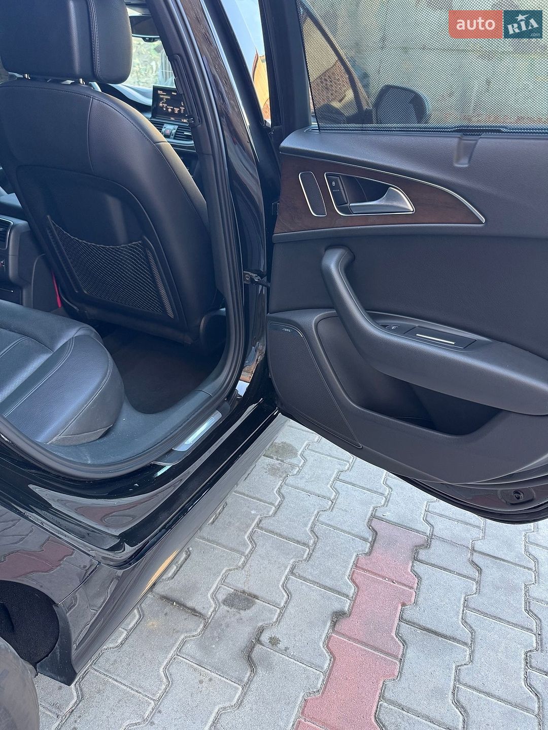 Audi A6 2016 VIN WAUHGAFC6GN084812 фото оголошення 26 з 34