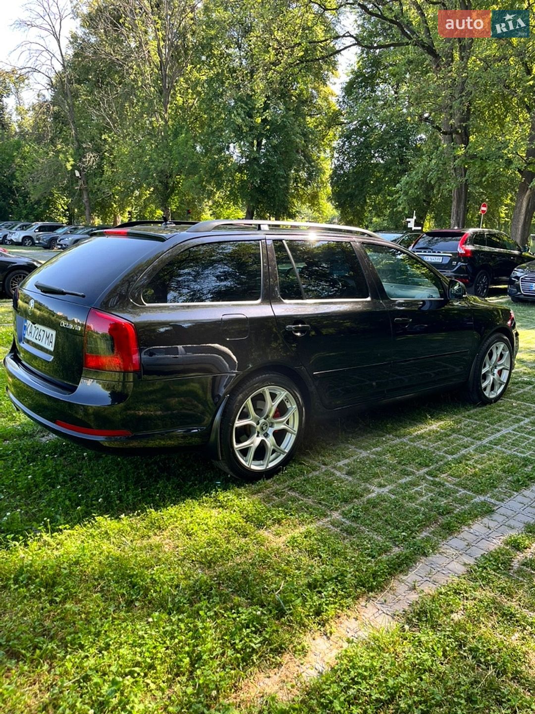 Skoda Octavia 2009 VIN TMBUF61Z9A2052054 фото оголошення 4 з 24
