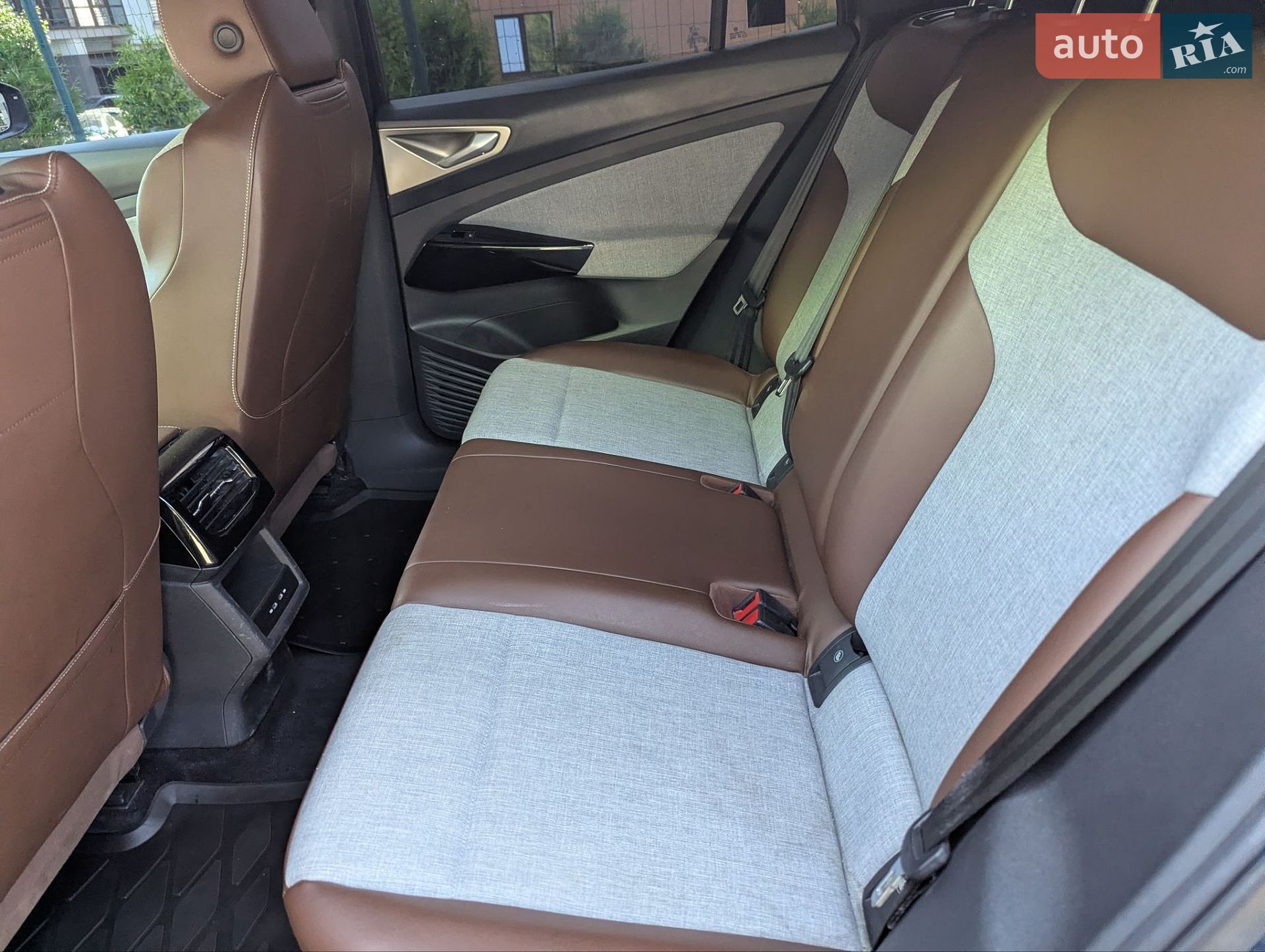 Volkswagen ID.4 2023 VIN 1V2CMPE88PC046952 фото оголошення 14 з 31