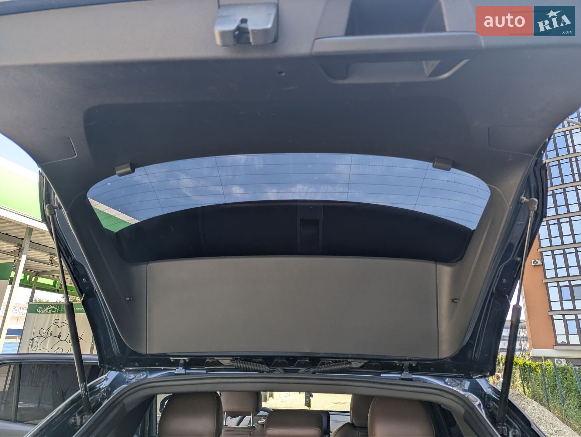 Volkswagen ID.4 2023 VIN 1V2CMPE88PC046952 фото оголошення 16 з 31