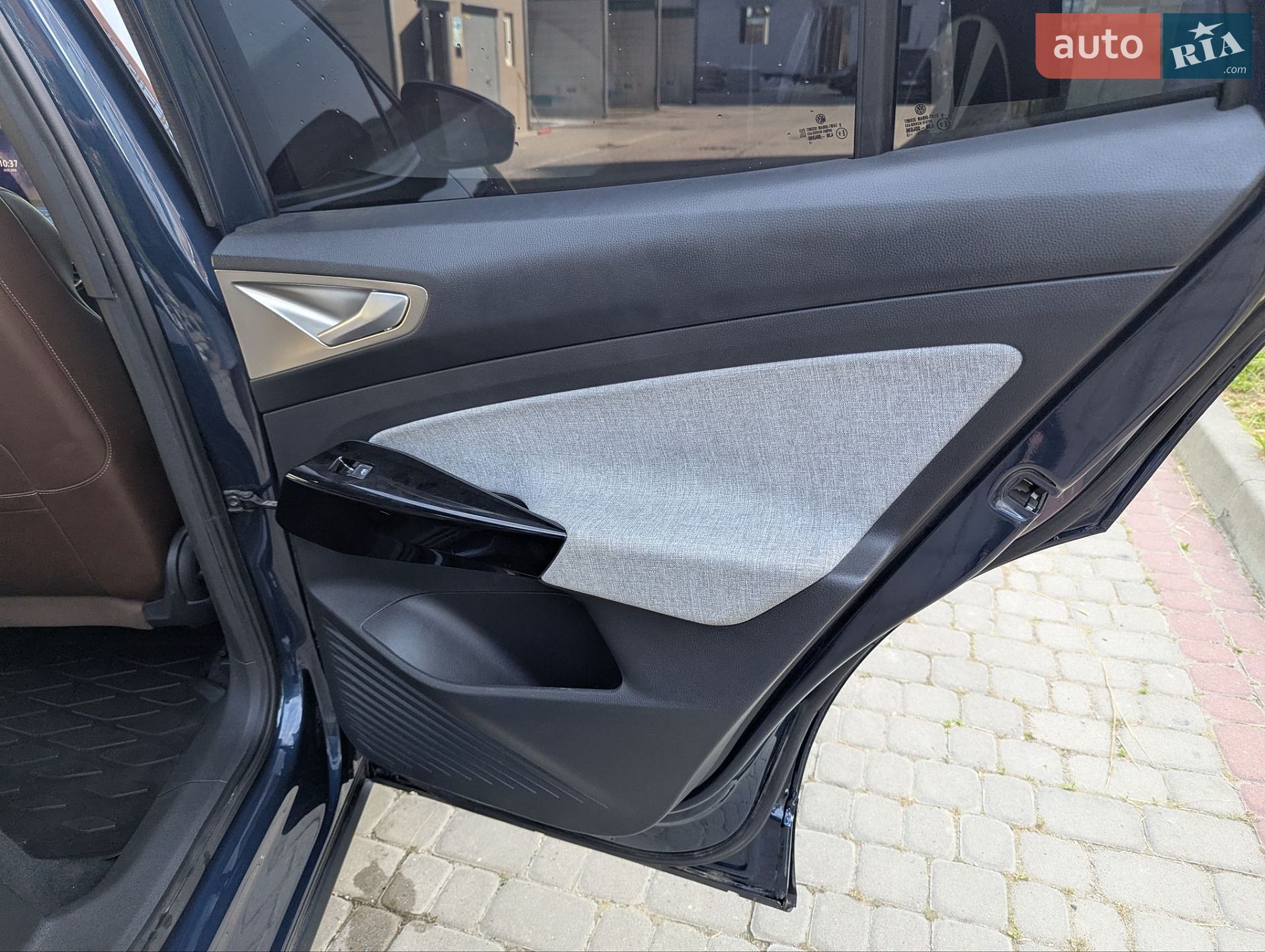 Volkswagen ID.4 2023 VIN 1V2CMPE88PC046952 фото оголошення 17 з 31