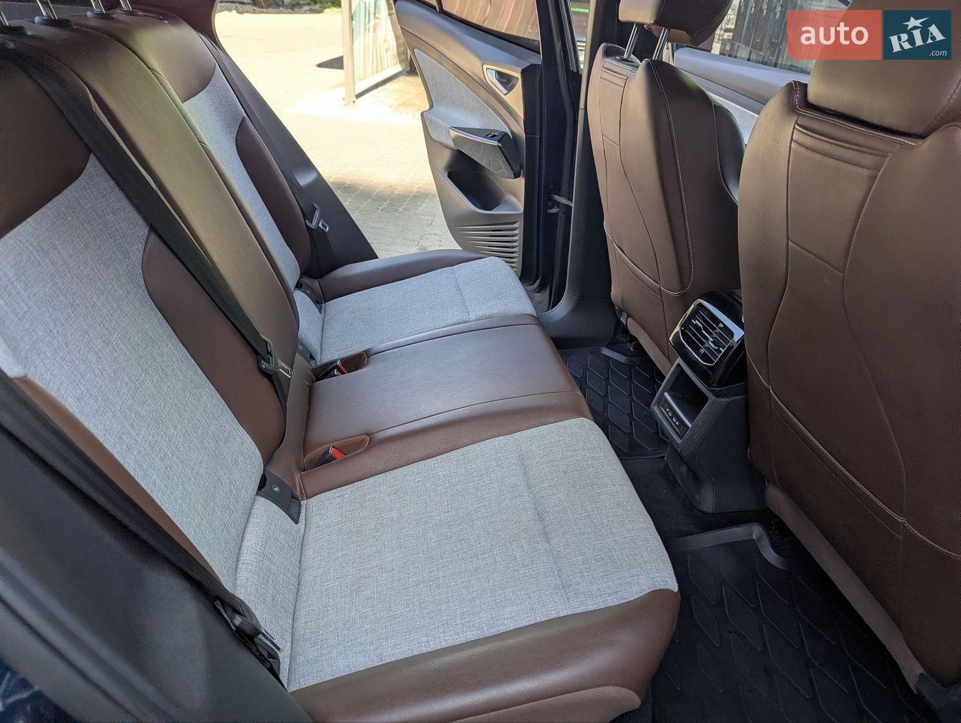 Volkswagen ID.4 2023 VIN 1V2CMPE88PC046952 фото оголошення 18 з 31