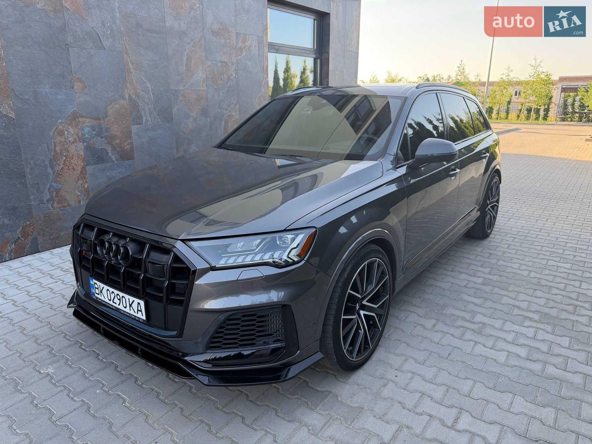 Audi Q7 2020 VIN WA1VXAF73LD006779 фото оголошення 2 з 67