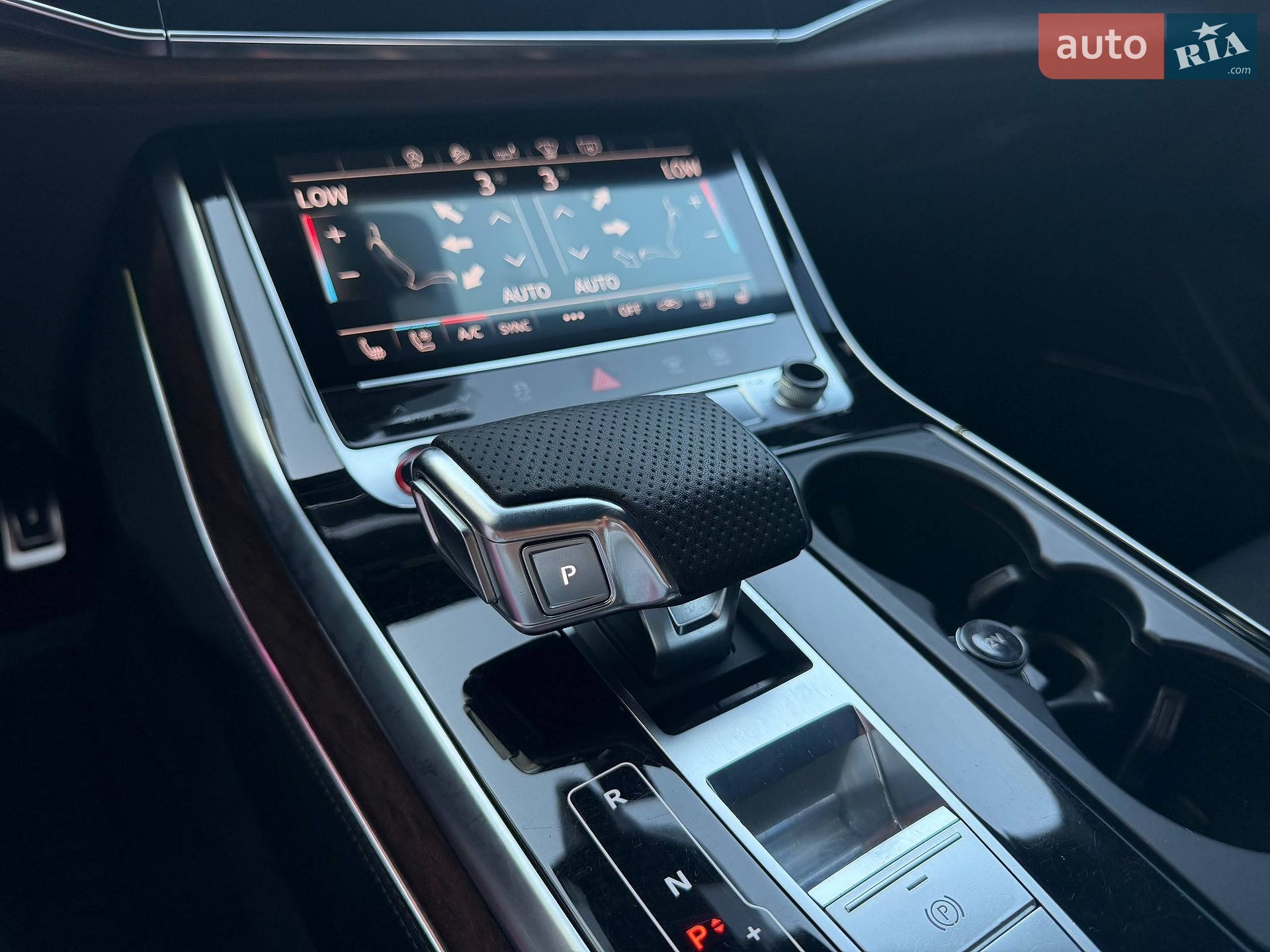 Audi Q7 2020 VIN WA1VXAF73LD006779 фото оголошення 34 з 67