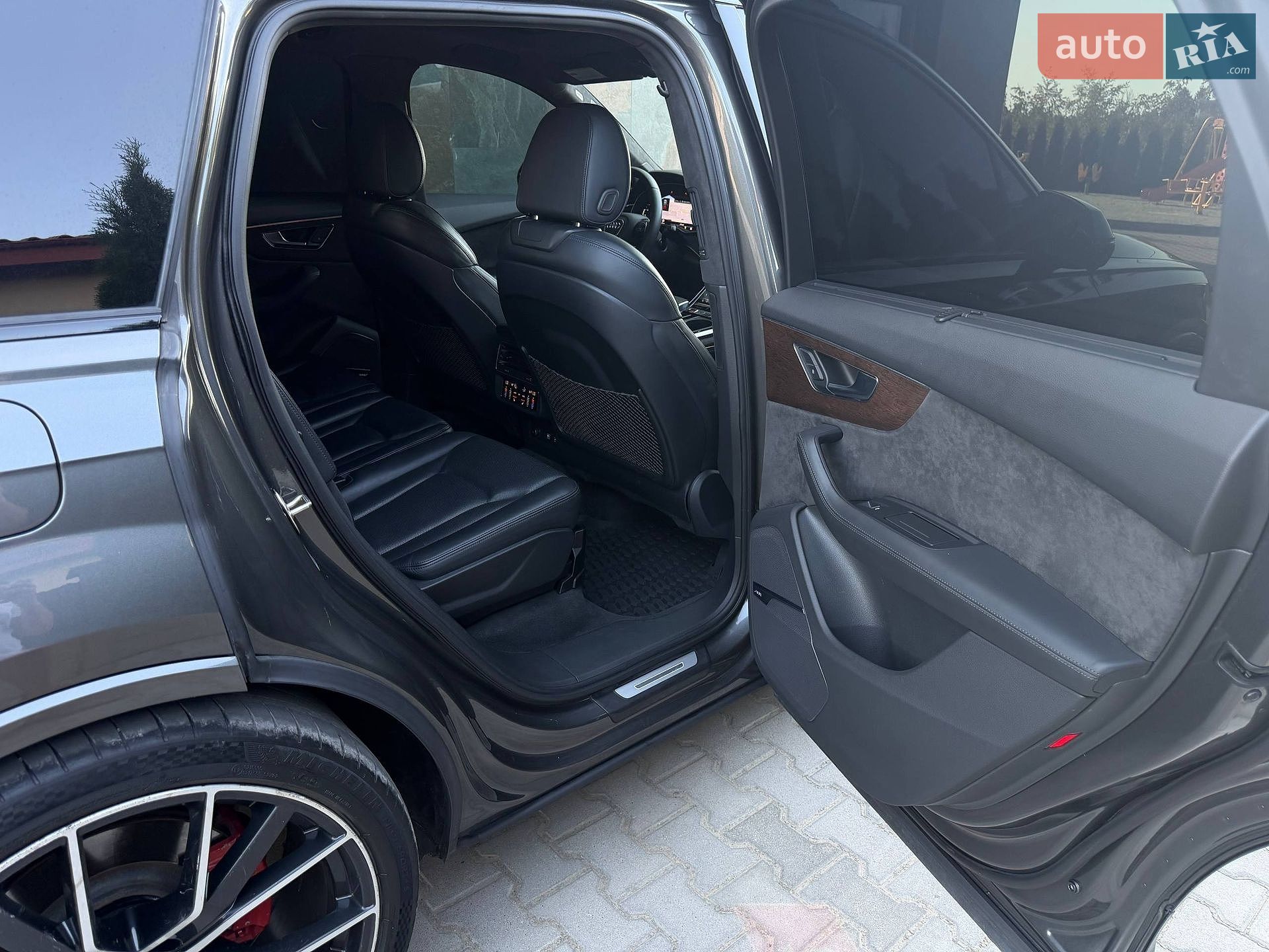 Audi Q7 2020 VIN WA1VXAF73LD006779 фото оголошення 48 з 67
