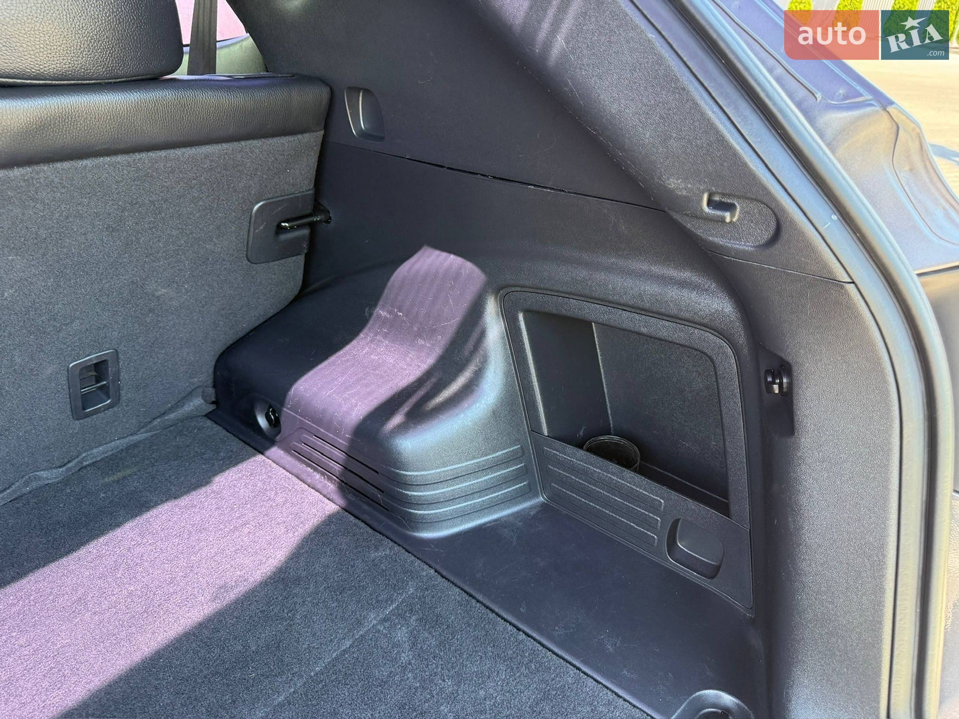Hyundai ix35 2011 VIN KMHJU81VBBU278511 фото оголошення 42 з 58