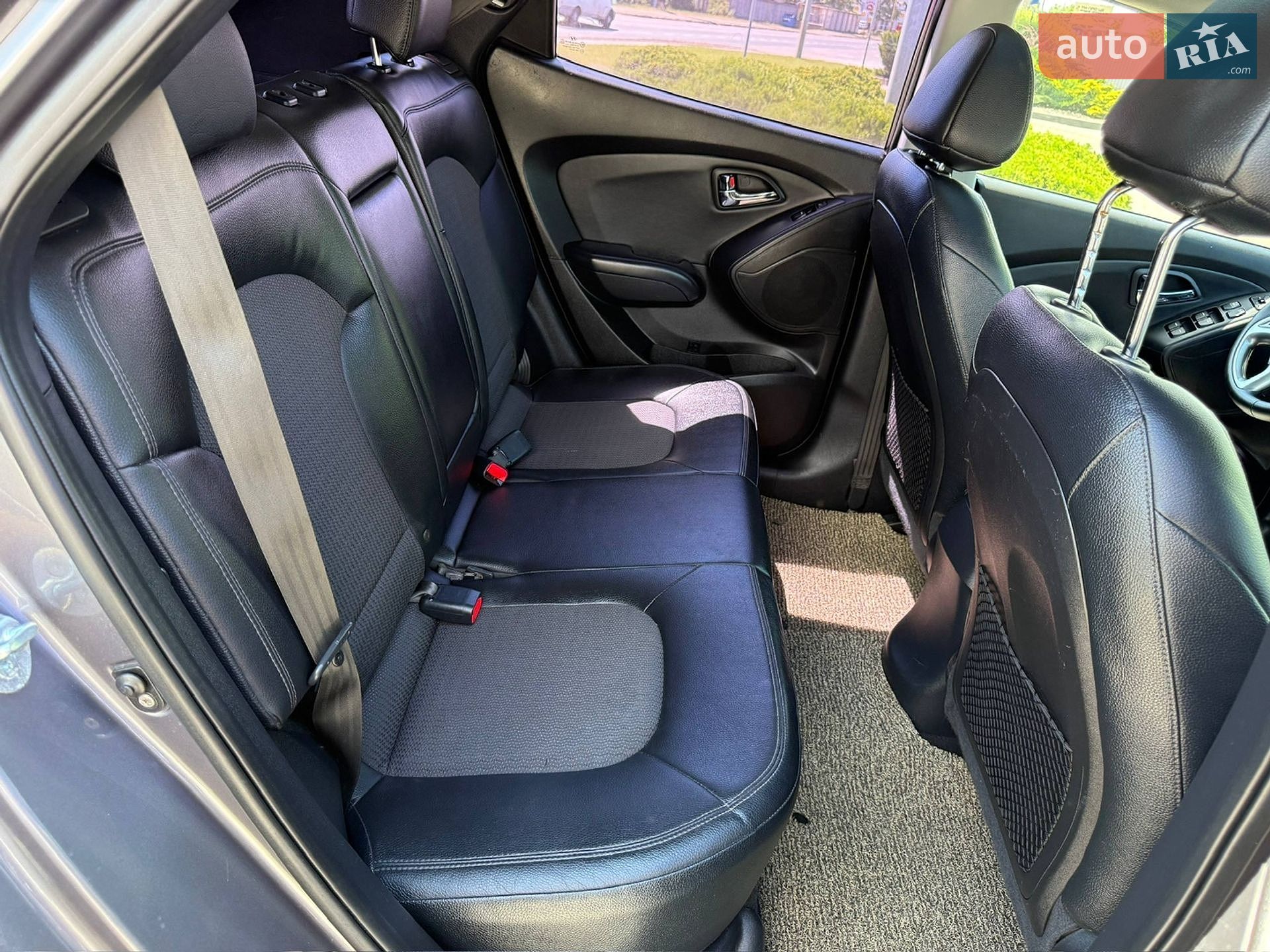Hyundai ix35 2011 VIN KMHJU81VBBU278511 фото оголошення 46 з 58