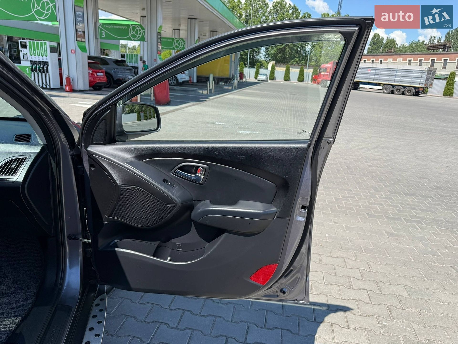 Hyundai ix35 2011 VIN KMHJU81VBBU278511 фото оголошення 47 з 58