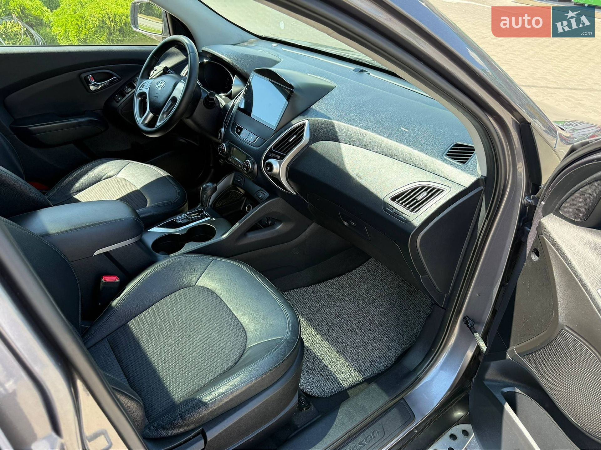 Hyundai ix35 2011 VIN KMHJU81VBBU278511 фото оголошення 49 з 58