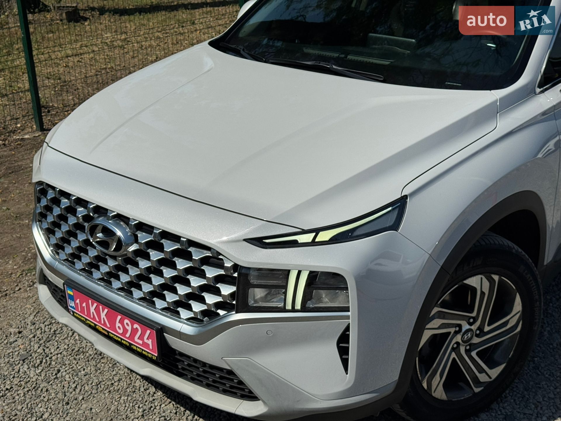 Hyundai Santa FE 2021 VIN KMHS281HHMU388468 фото оголошення 2 з 48