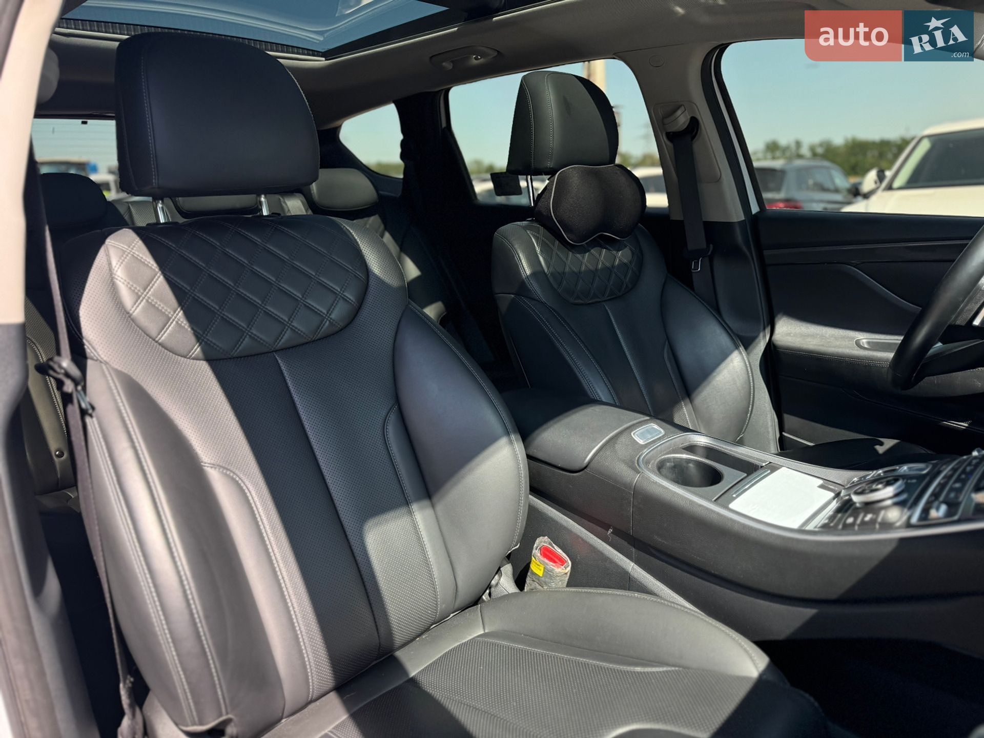 Hyundai Santa FE 2021 VIN KMHS281HHMU388468 фото оголошення 14 з 48