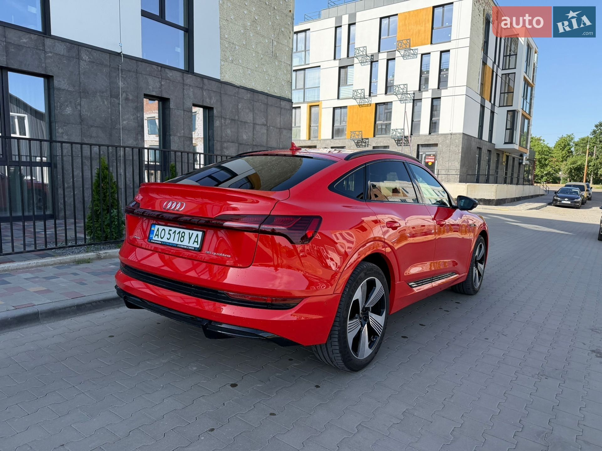 AUDI E-TRON SPORTBACK 2021 VIN WAUZZZGE5MB025356 фото оголошення 8 з 30