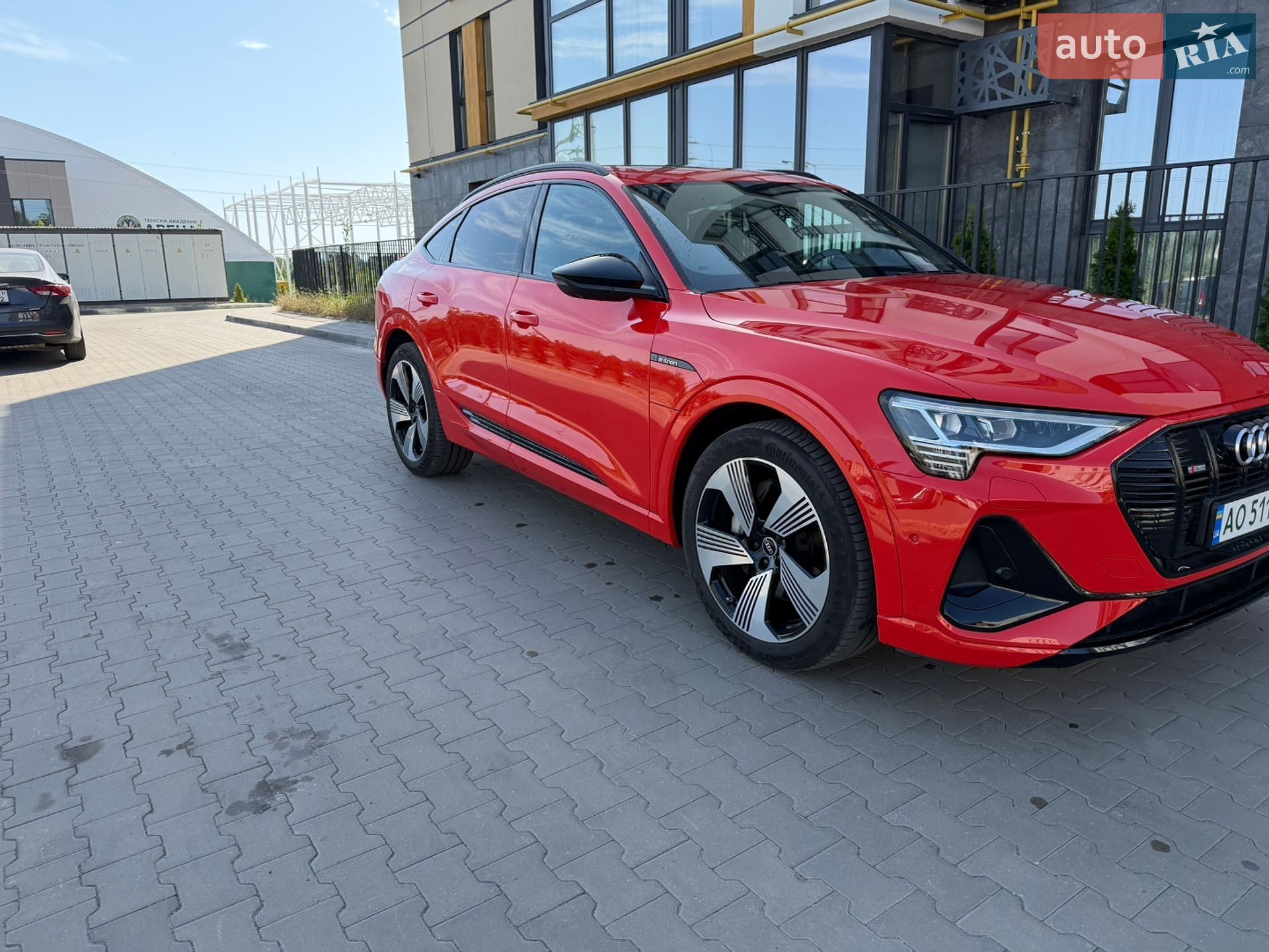 AUDI E-TRON SPORTBACK 2021 VIN WAUZZZGE5MB025356 фото оголошення 9 з 30
