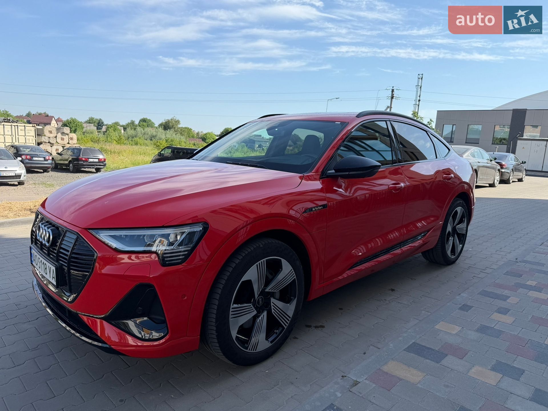 AUDI E-TRON SPORTBACK 2021 VIN WAUZZZGE5MB025356 фото оголошення 12 з 30