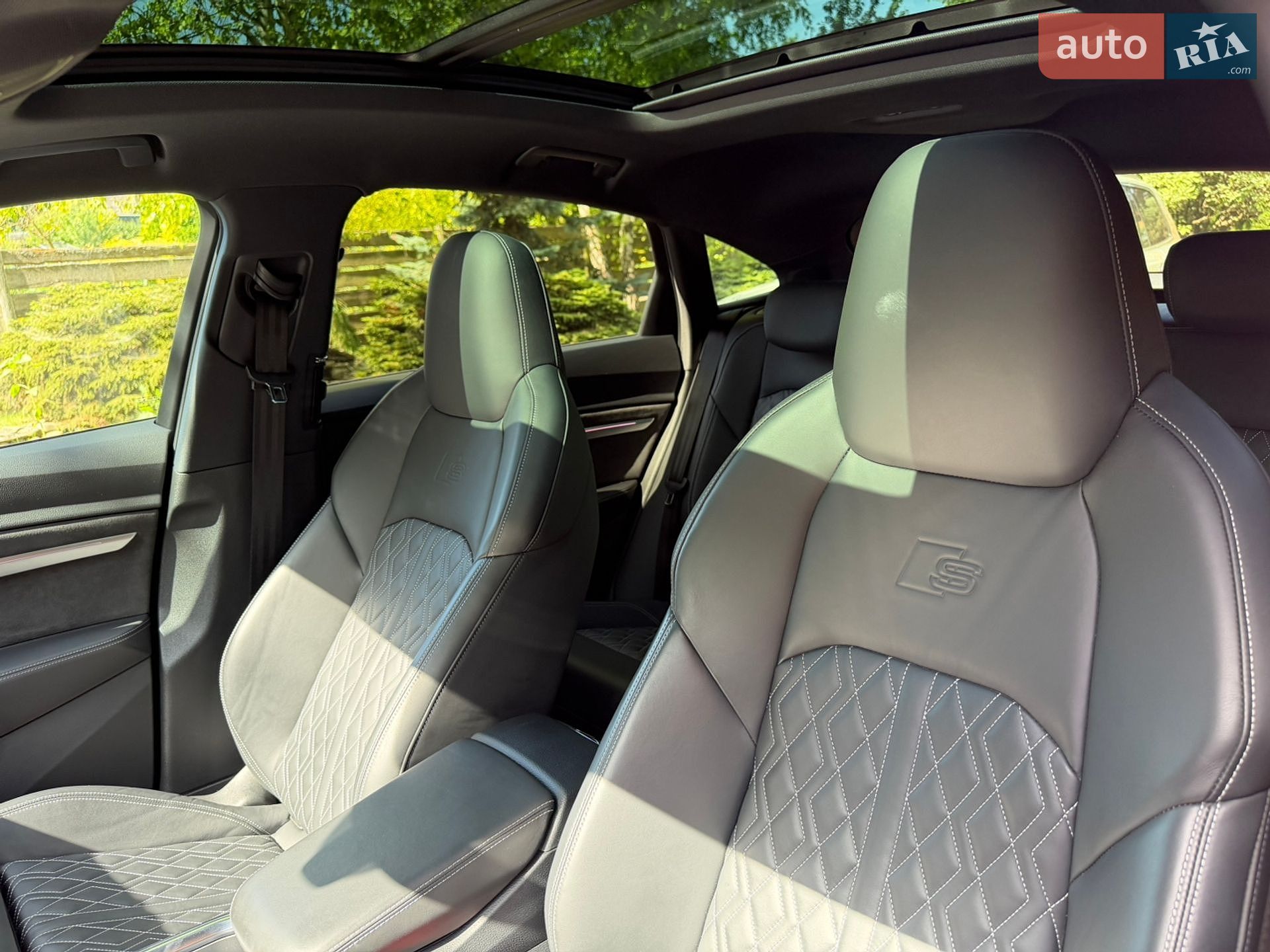 AUDI E-TRON SPORTBACK 2021 VIN WAUZZZGE5MB025356 фото оголошення 19 з 30