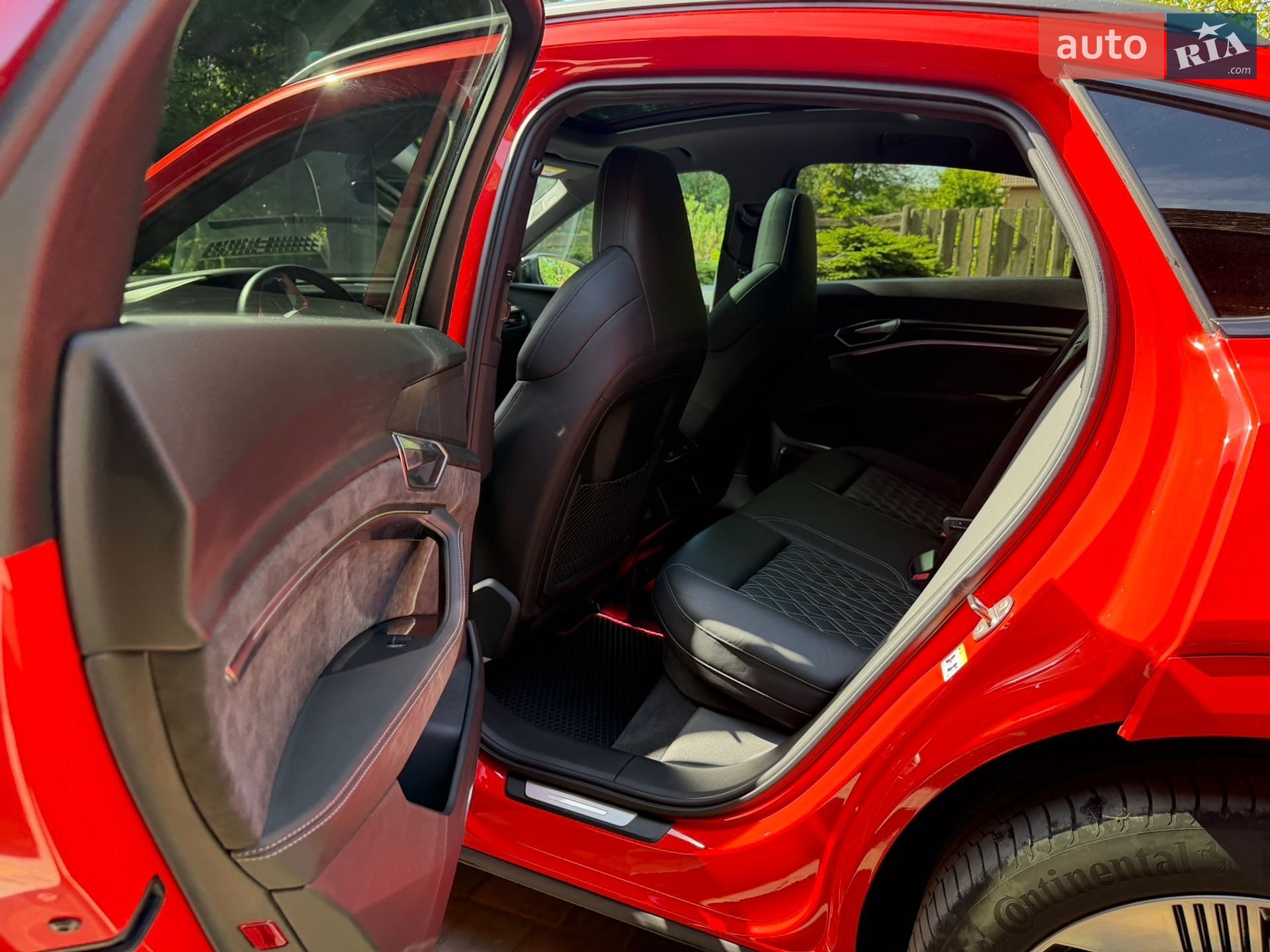 AUDI E-TRON SPORTBACK 2021 VIN WAUZZZGE5MB025356 фото оголошення 22 з 30